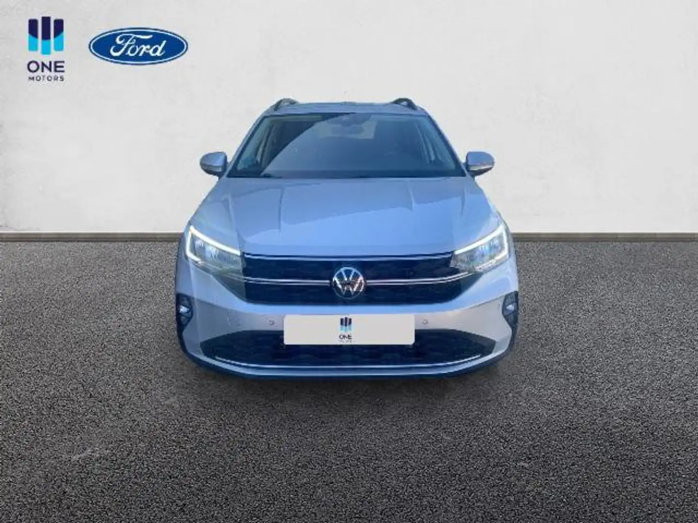 Volkswagen Taigo 1.0 TSI Life 81kW Plateado - 2