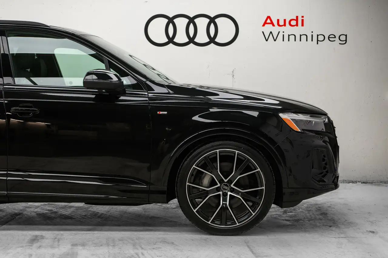 Audi Q7 снимка Audi Q7