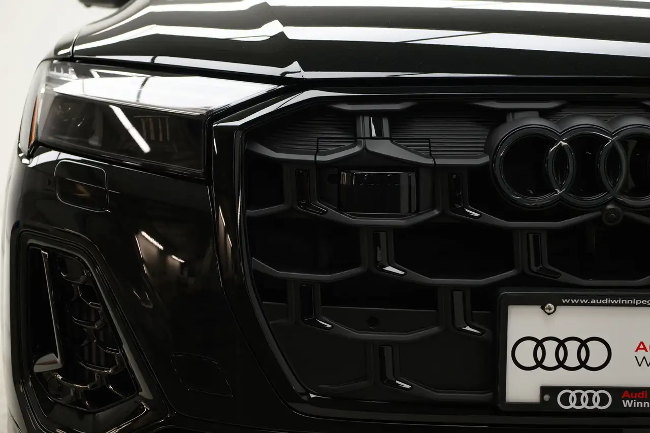 Audi Q7 снимка Audi Q7