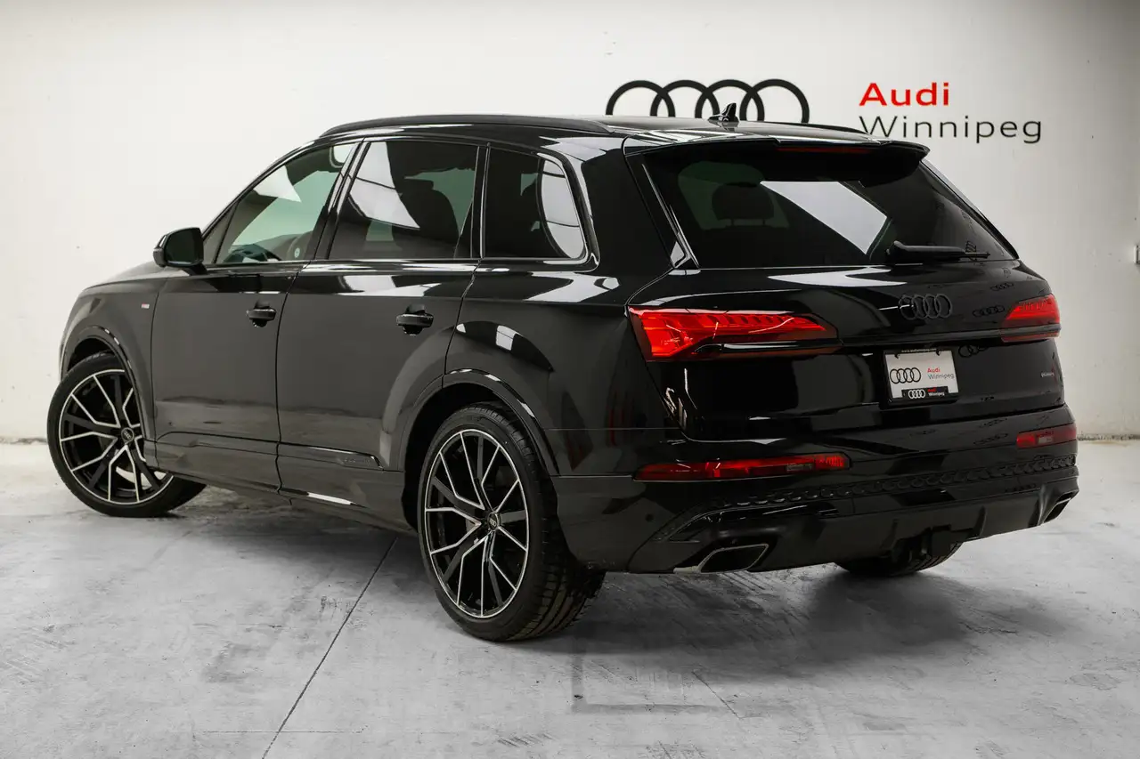 Audi Q7 снимка Audi Q7