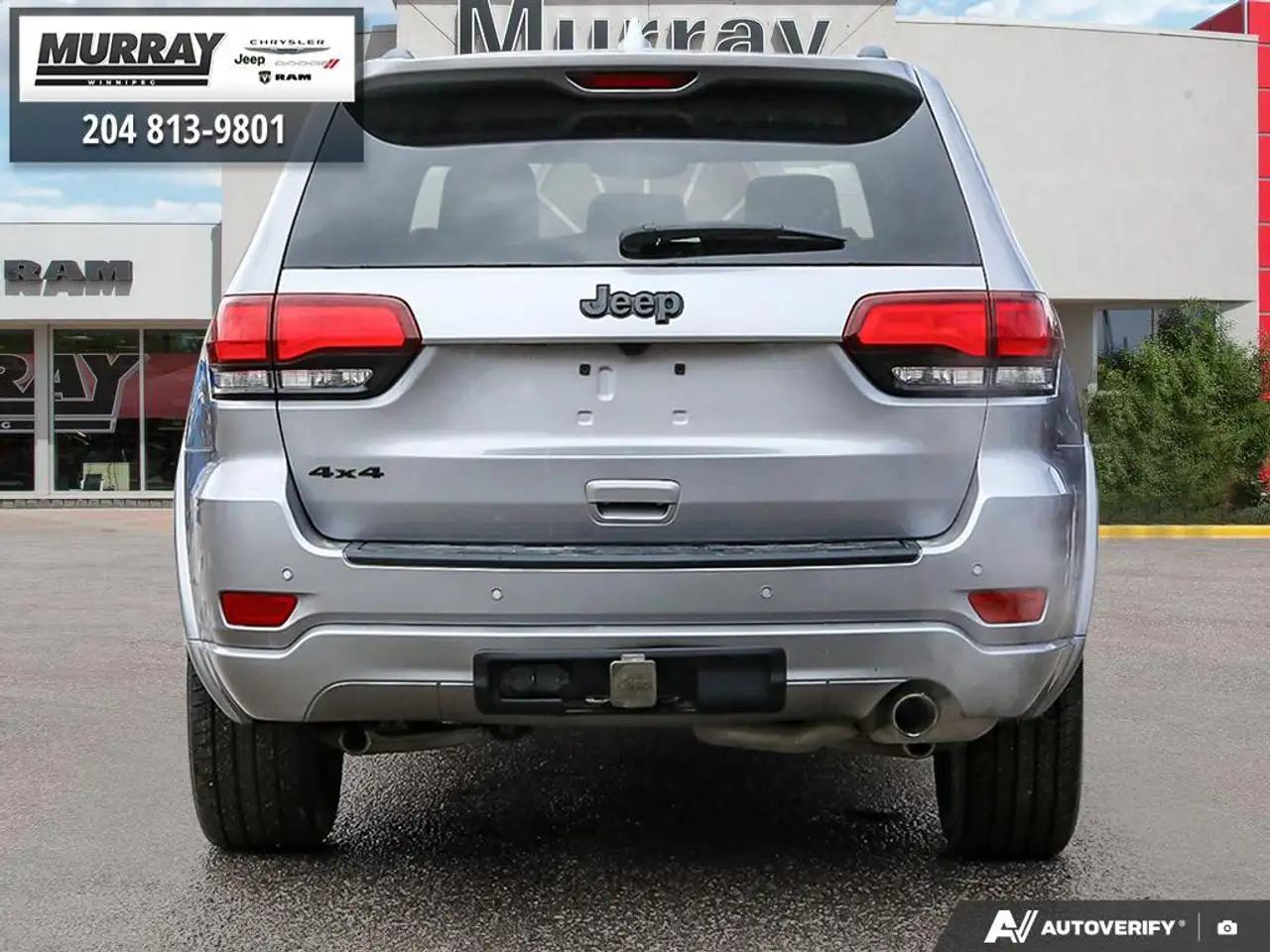 Jeep Grand Cherokee снимка Jeep Grand Cherokee