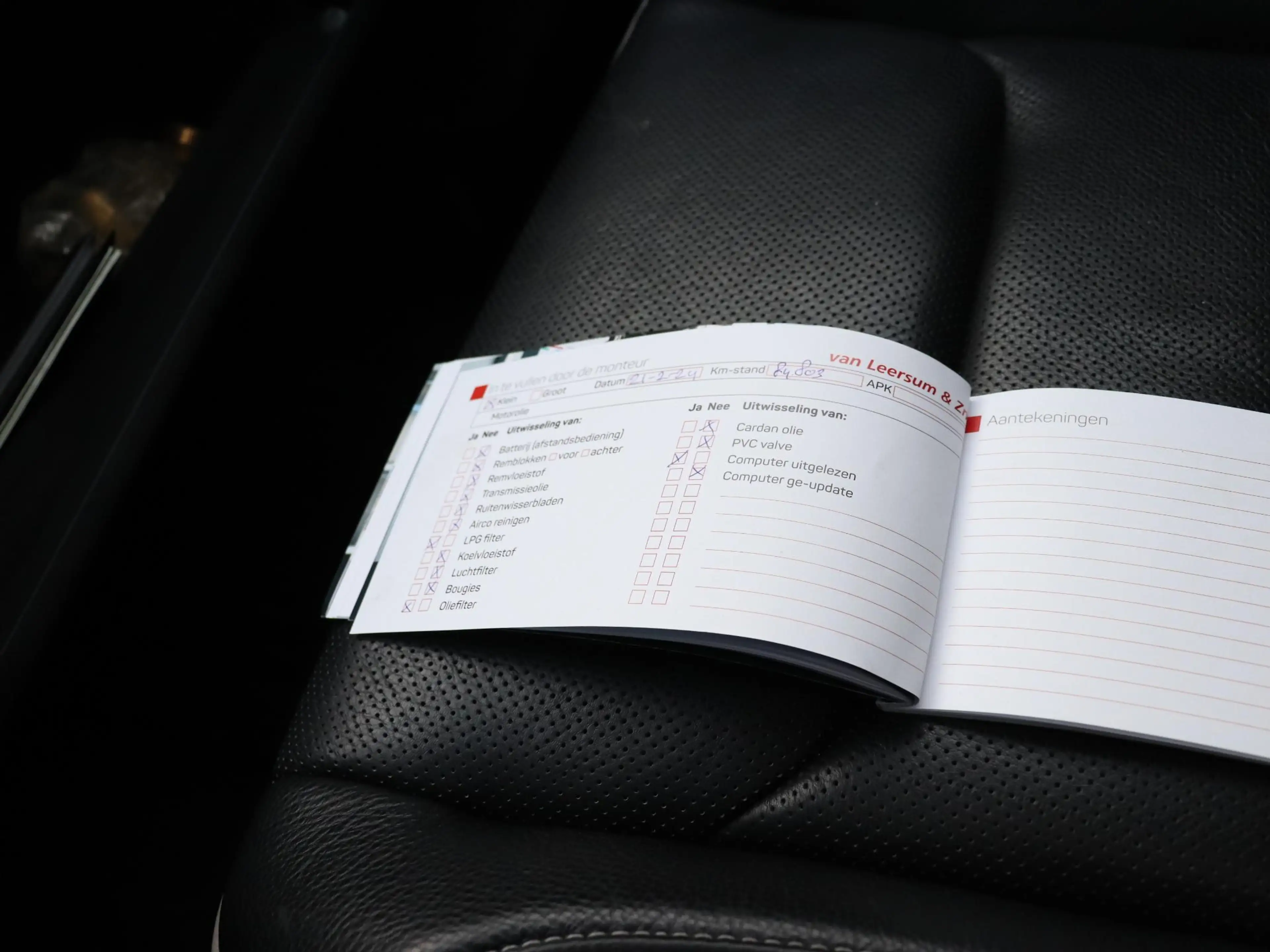 Dodge RAM 1500 5.7 V8 4x4 Crew Cab Limited | LEDER | MEMORY — photo 38