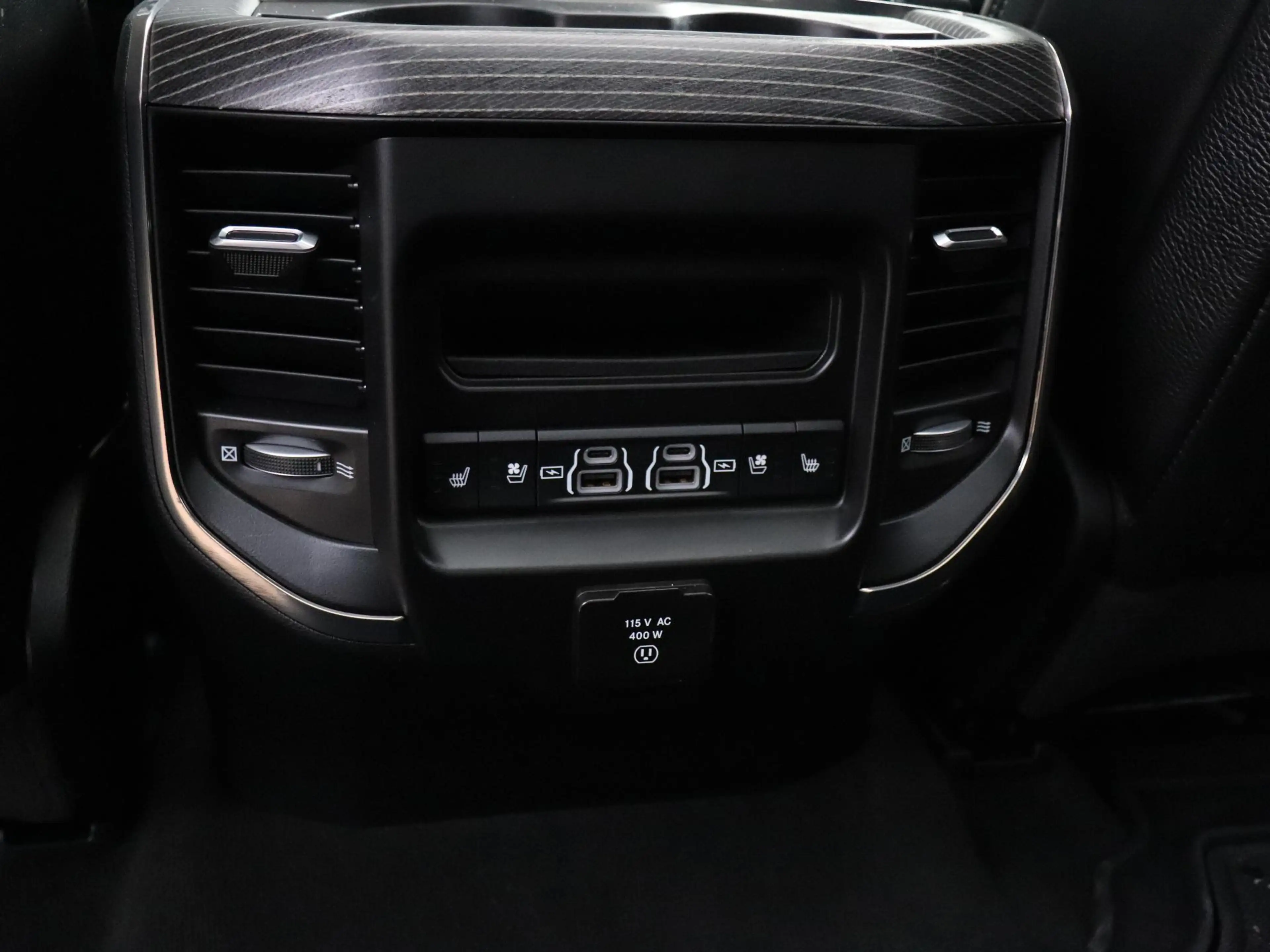 Dodge RAM 1500 5.7 V8 4x4 Crew Cab Limited | LEDER | MEMORY — photo 26