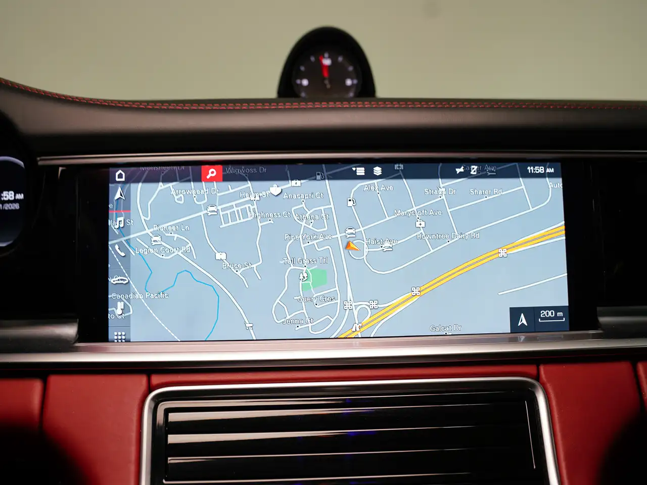 Porsche Panamera снимка Porsche Panamera
