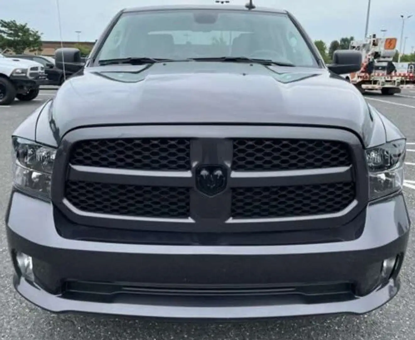 Dodge RAM 1500 Grigio - 2