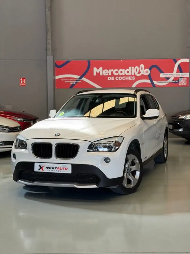 BMW X1 sDrive 18dA Blanco - 2