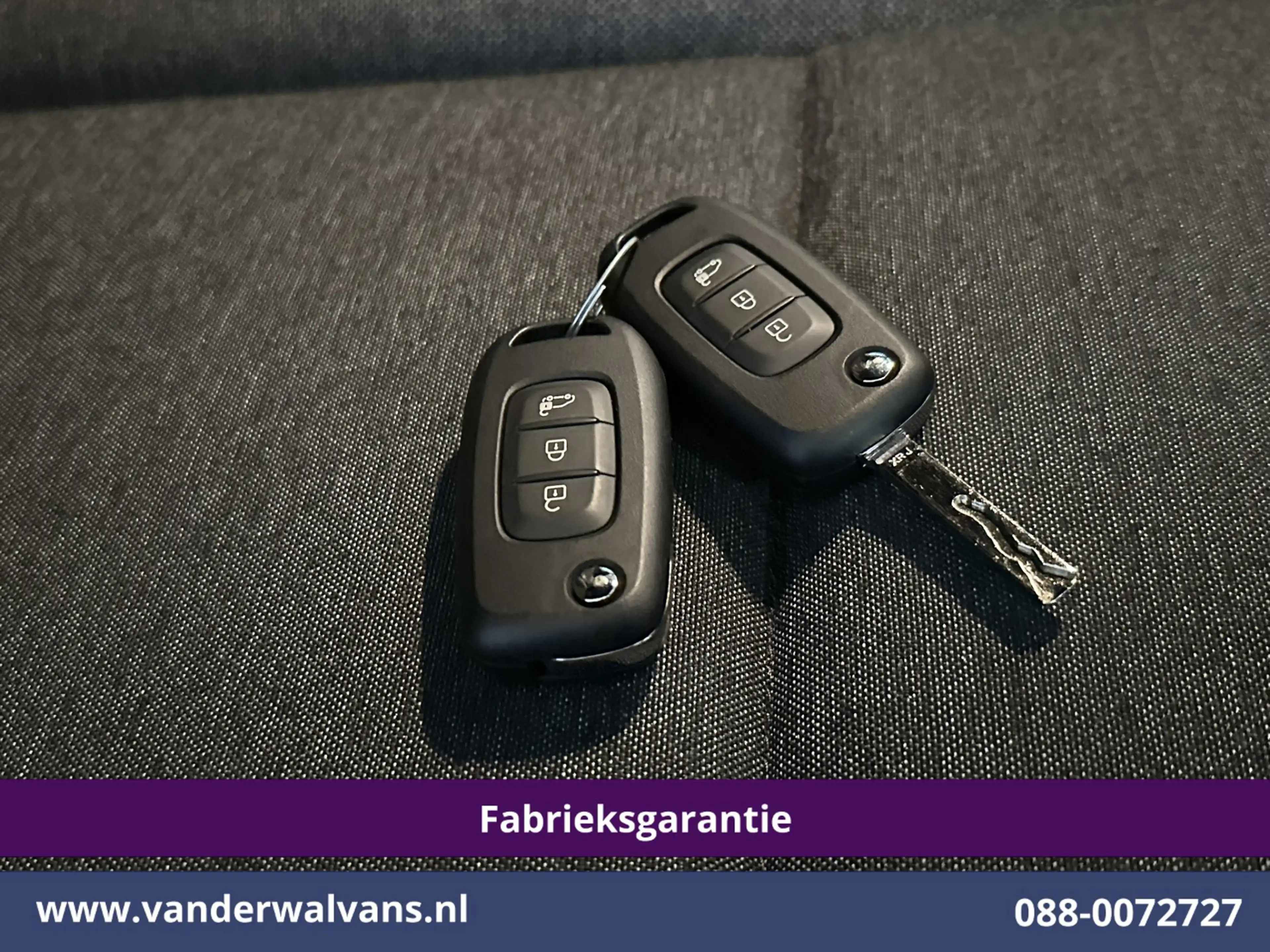 Renault Master 2.3 dCi 131pk L2H2 Fabrieksgarantie Euro6 Airco | — photo 19