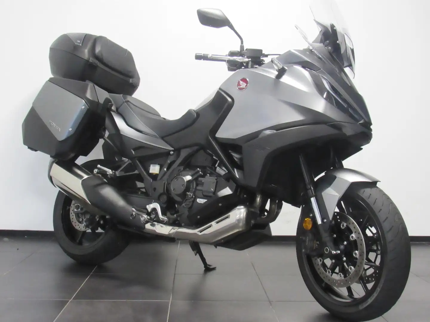 Honda NT 1100 DCT ABS Grijs - 2