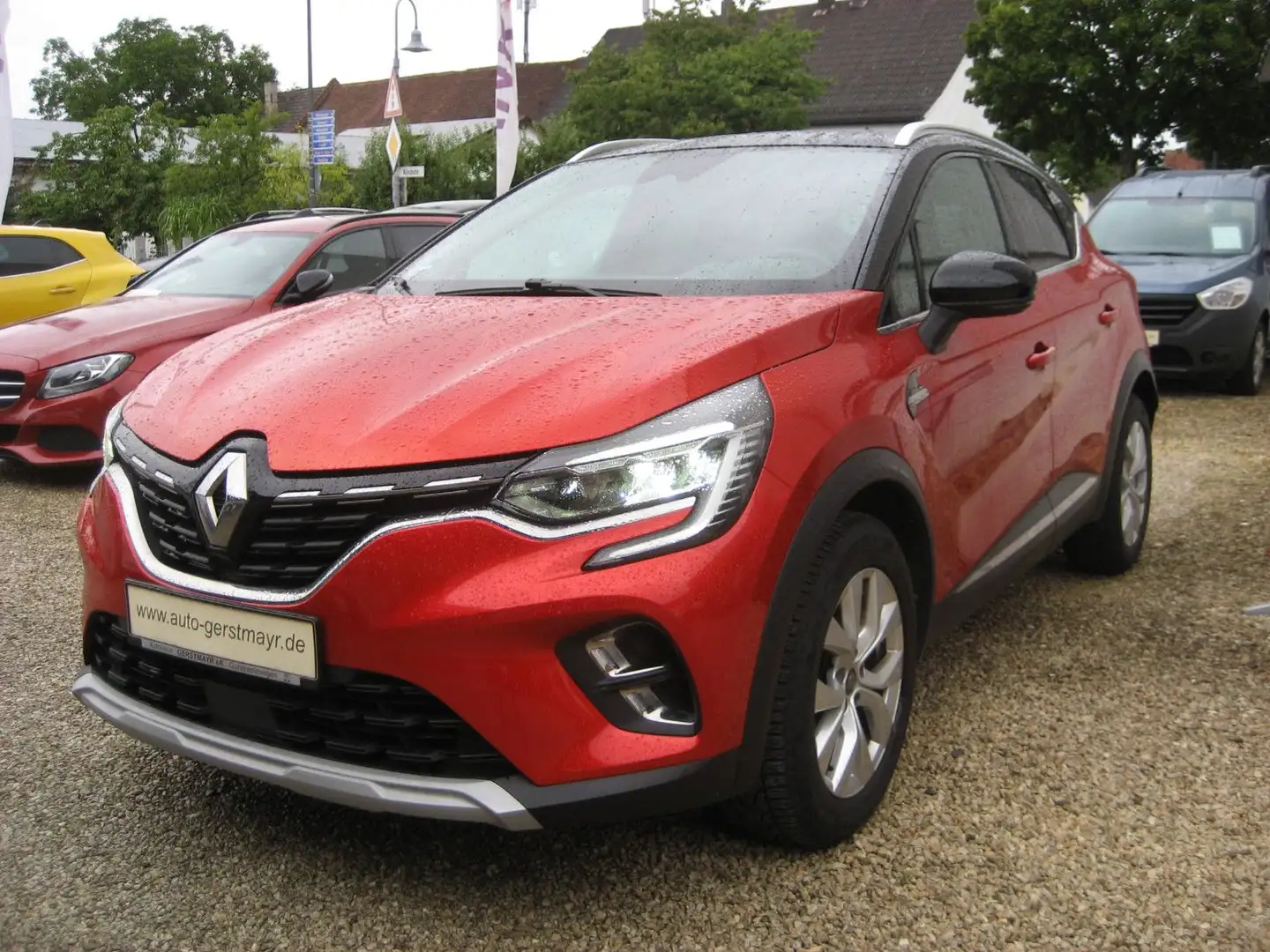 Renault Captur Intens TCe 130 Rot - 1