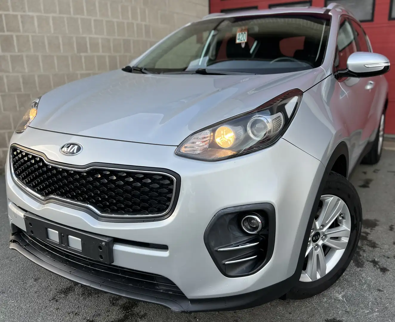 Kia Sportage 1.6i 2WD Navi Edition ISG + CAMÉRA + NAV Gris - 1