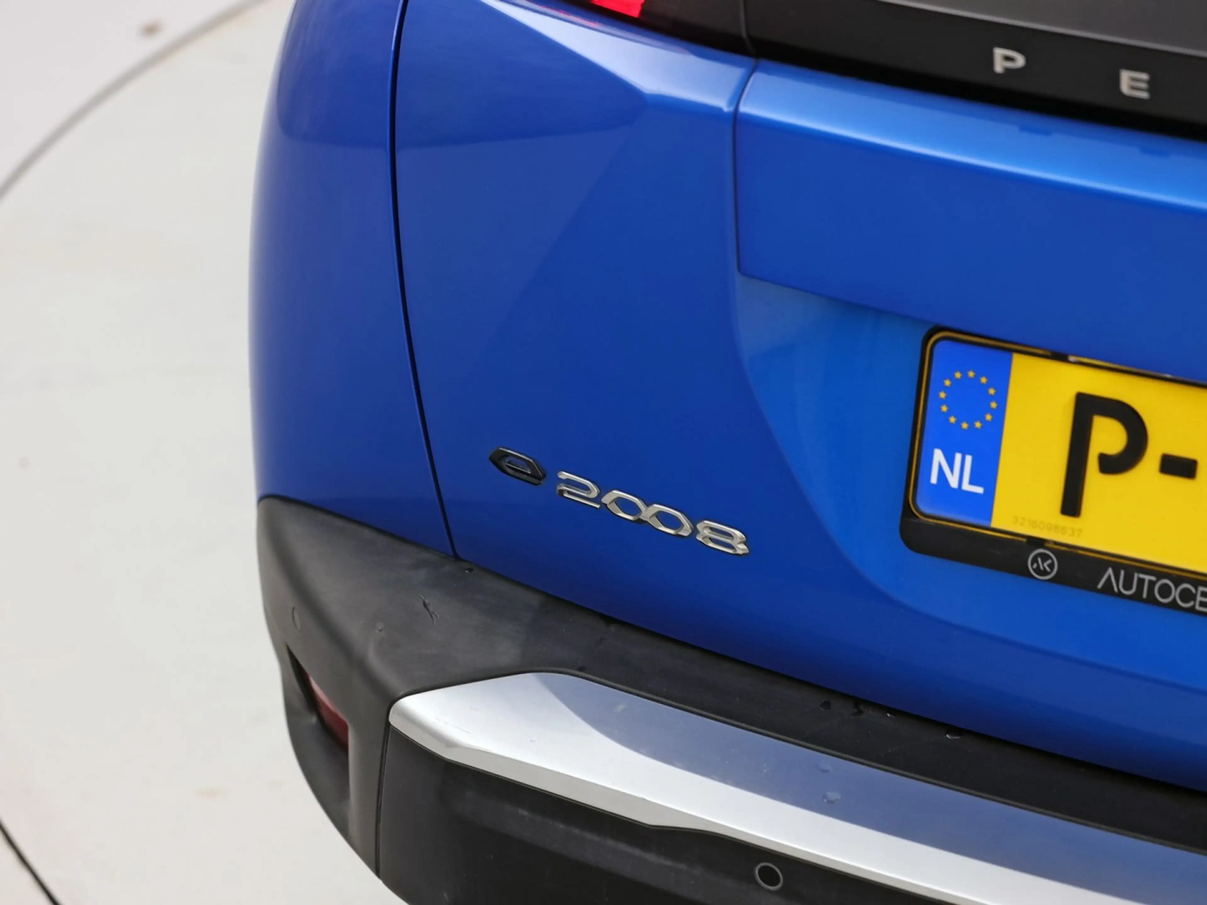 Peugeot e-2008 EV Blue Sport Allure 50 kWh Automaat (SOH 91,2%, A — photo 33