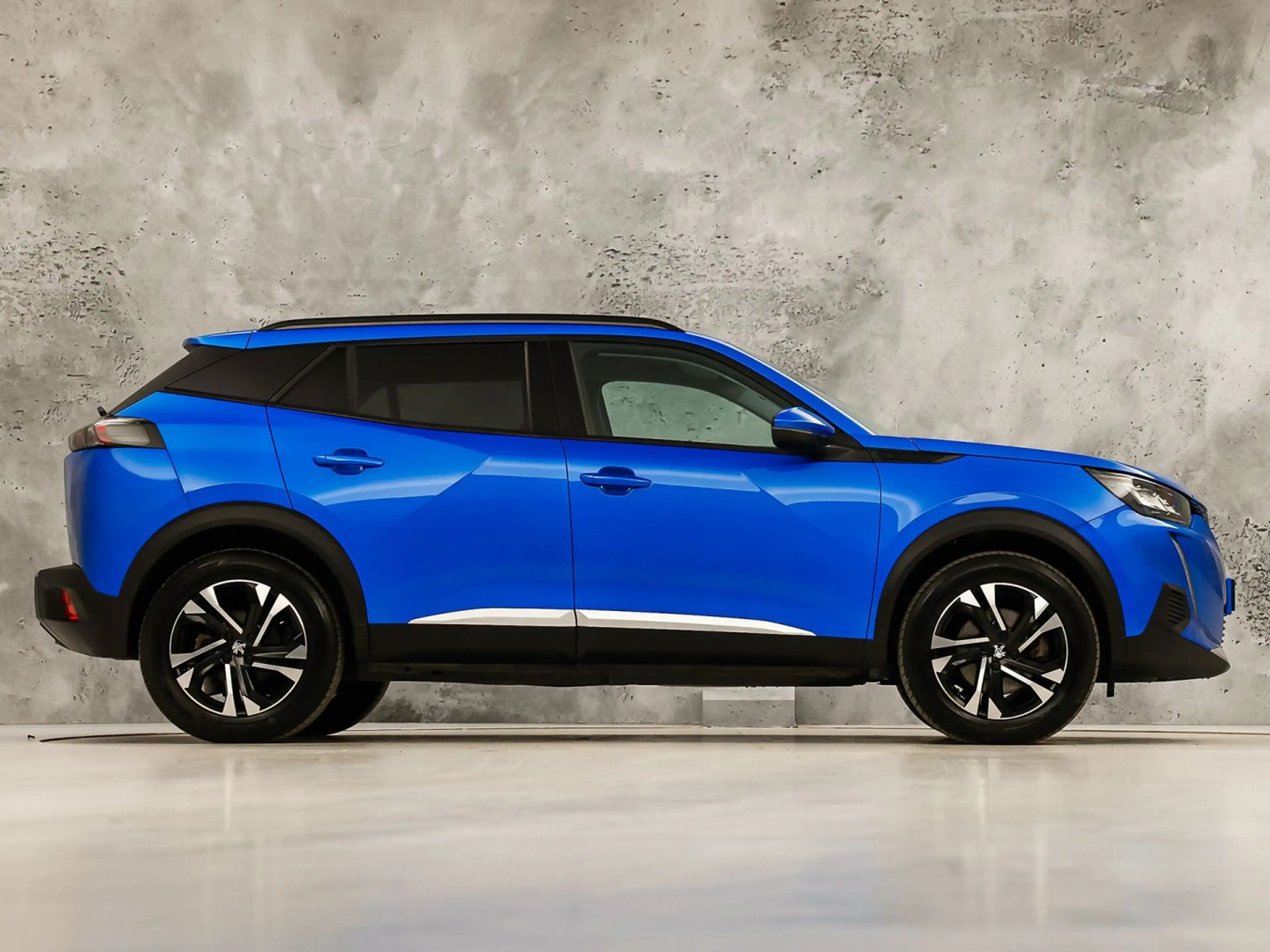 Peugeot e-2008 EV Blue Sport Allure 50 kWh Automaat (SOH 91,2%, A — photo 4