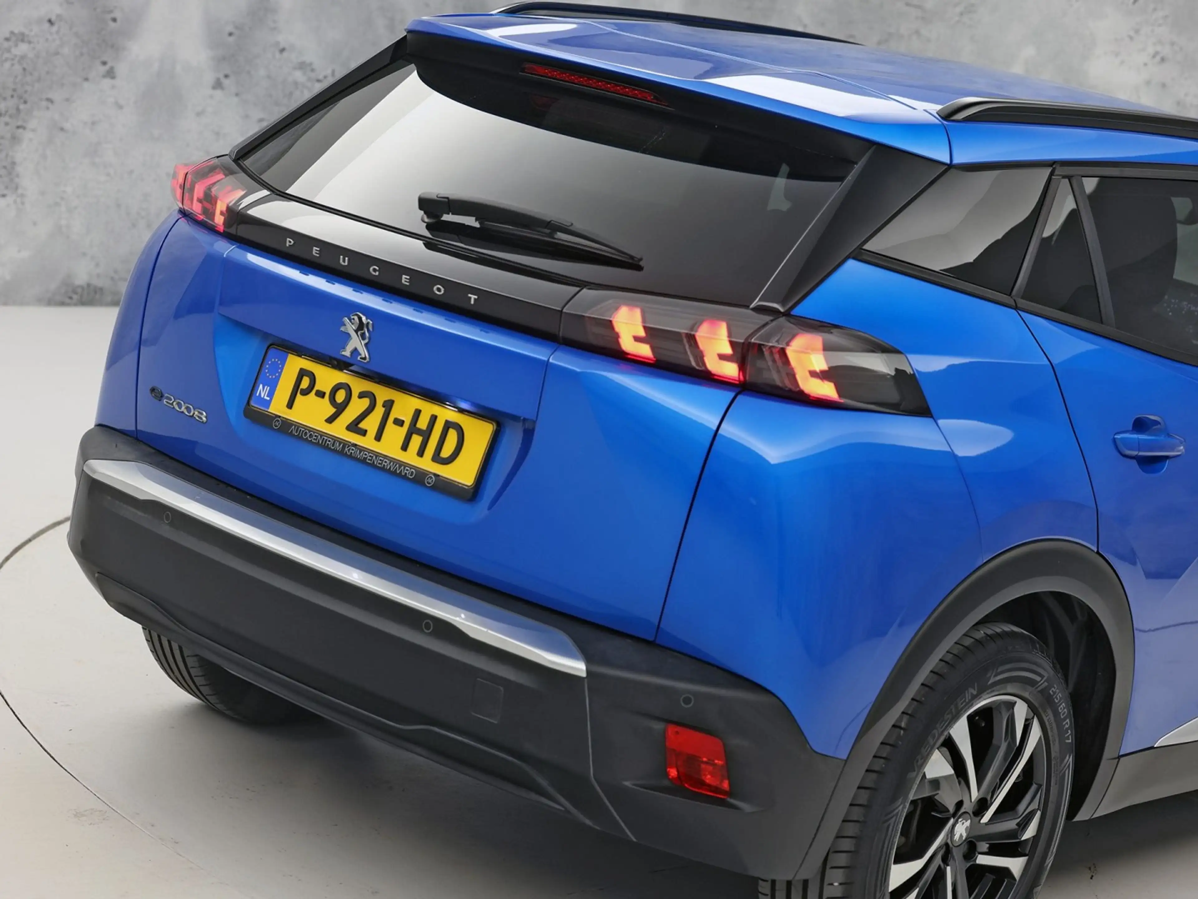 Peugeot e-2008 EV Blue Sport Allure 50 kWh Automaat (SOH 91,2%, A — photo 41