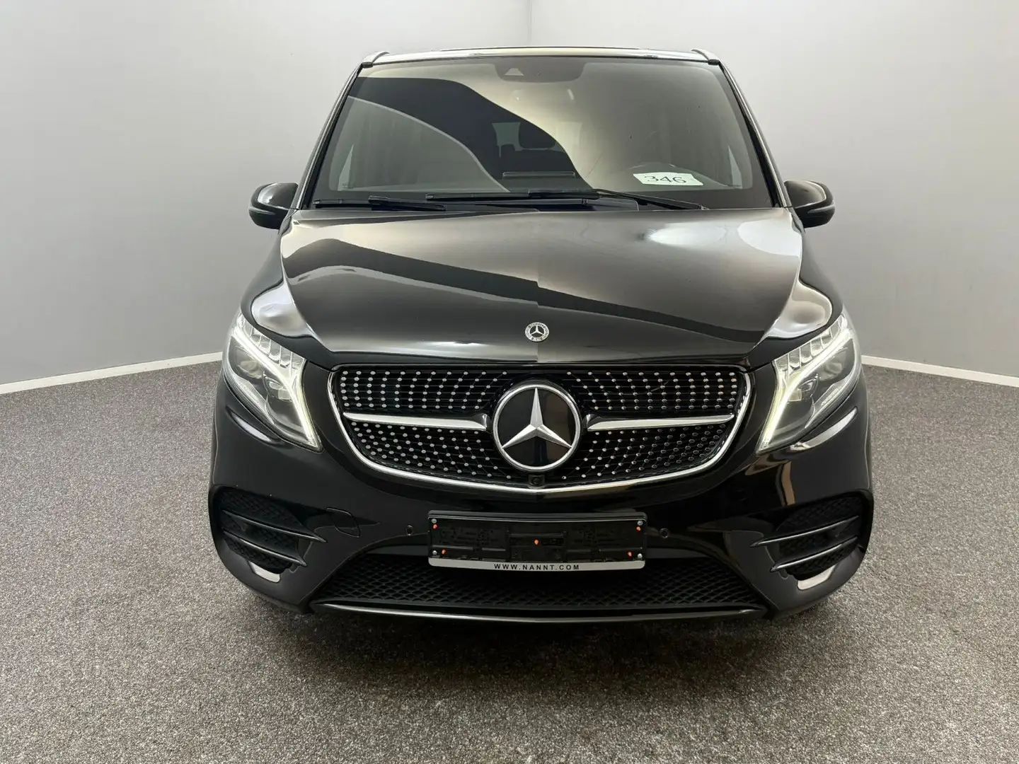 Mercedes-Benz V 300 d 4Matic AMG LANG*U-FREI*INTI-LIGHT*AMBIENT Schwarz - 2