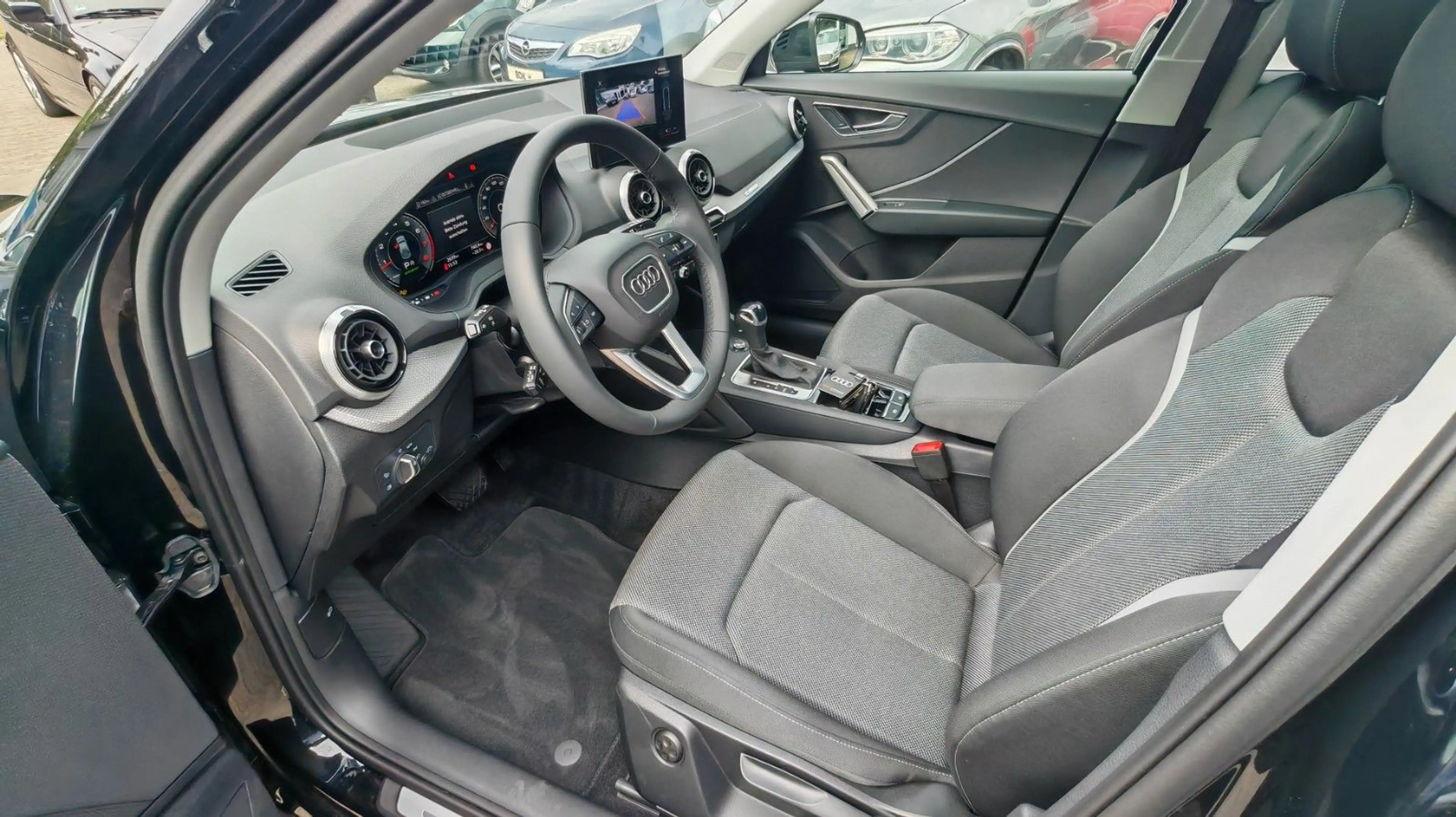 Audi Q2 35 TFSI advanced Deutsches Auto 5 J. Garantie — photo 13