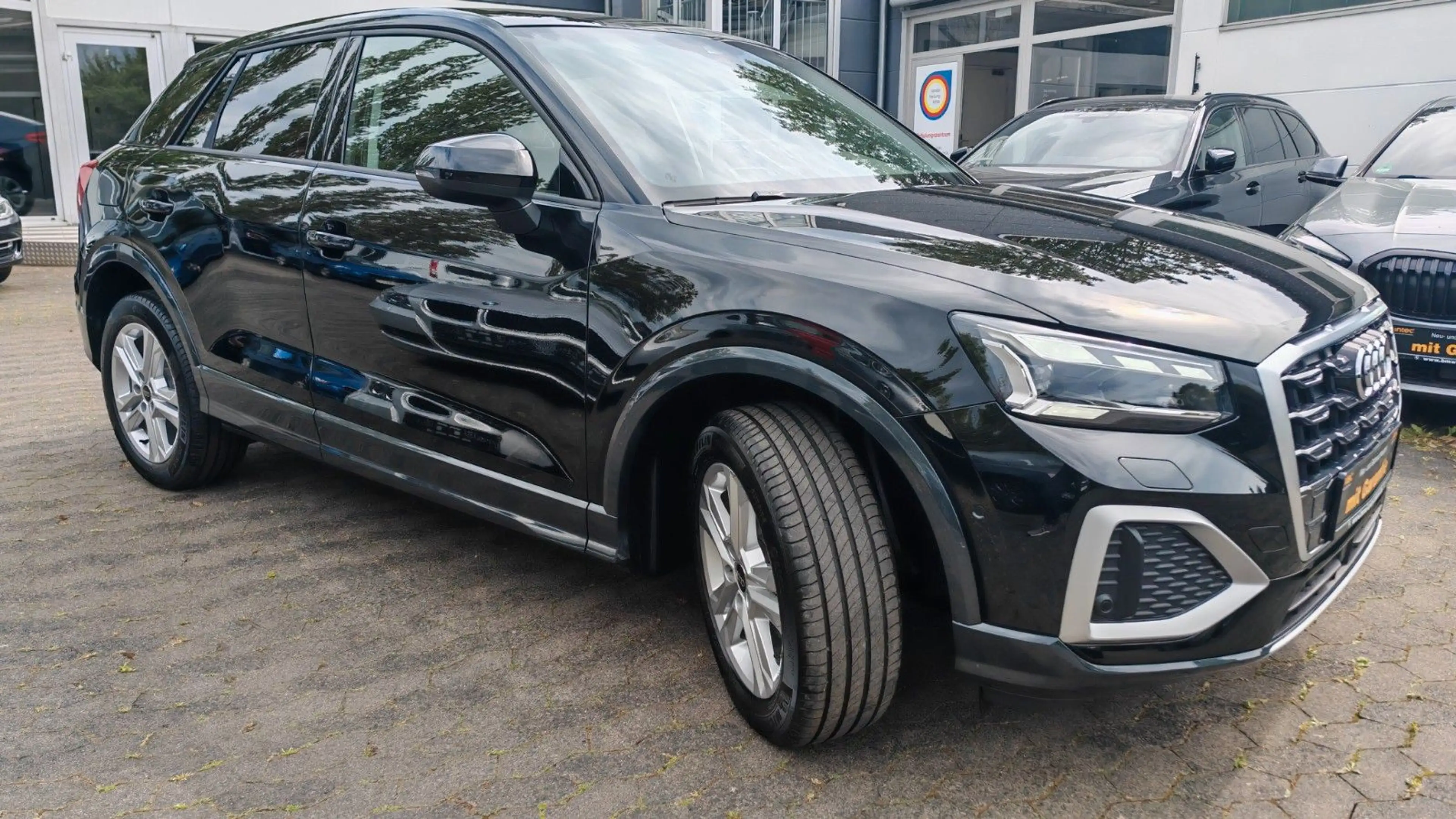 Audi Q2 35 TFSI advanced Deutsches Auto 5 J. Garantie — photo 2