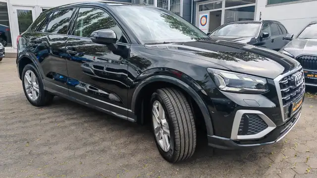 Audi Q2 view 2