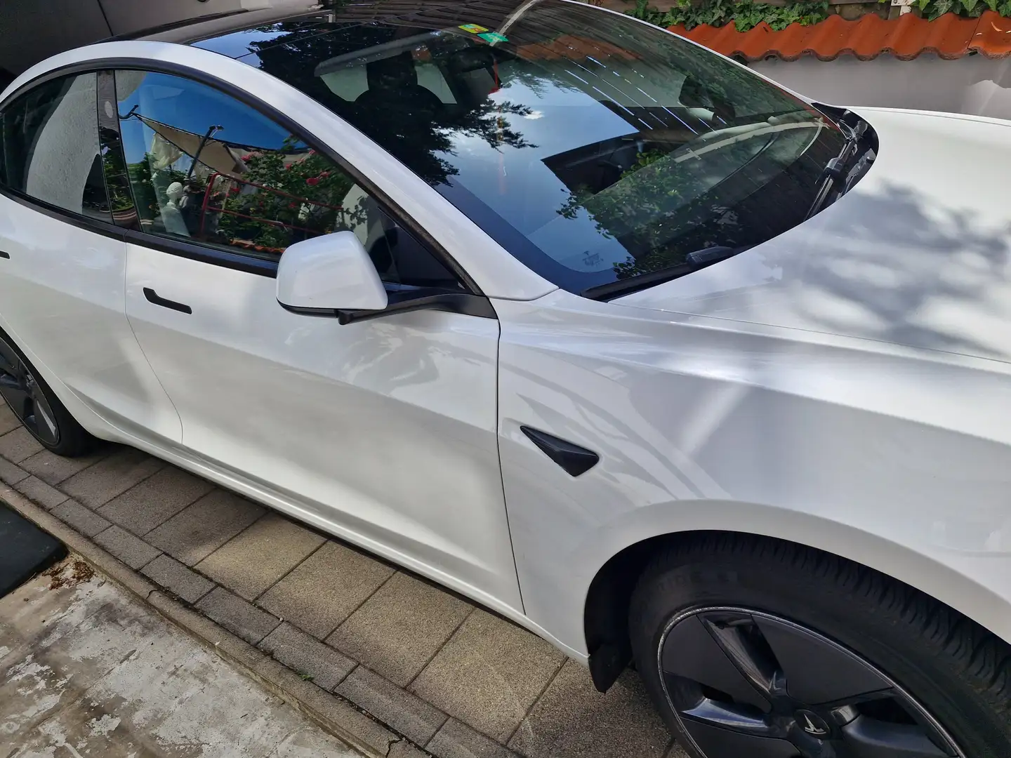 Tesla Model 3 Model 3 Standard Reichweite Plus Hinterradantrieb Weiß - 1
