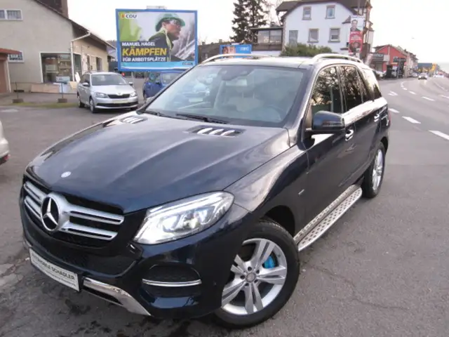 Mercedes-Benz GLE 500 e 4Matic ~ AHK ~