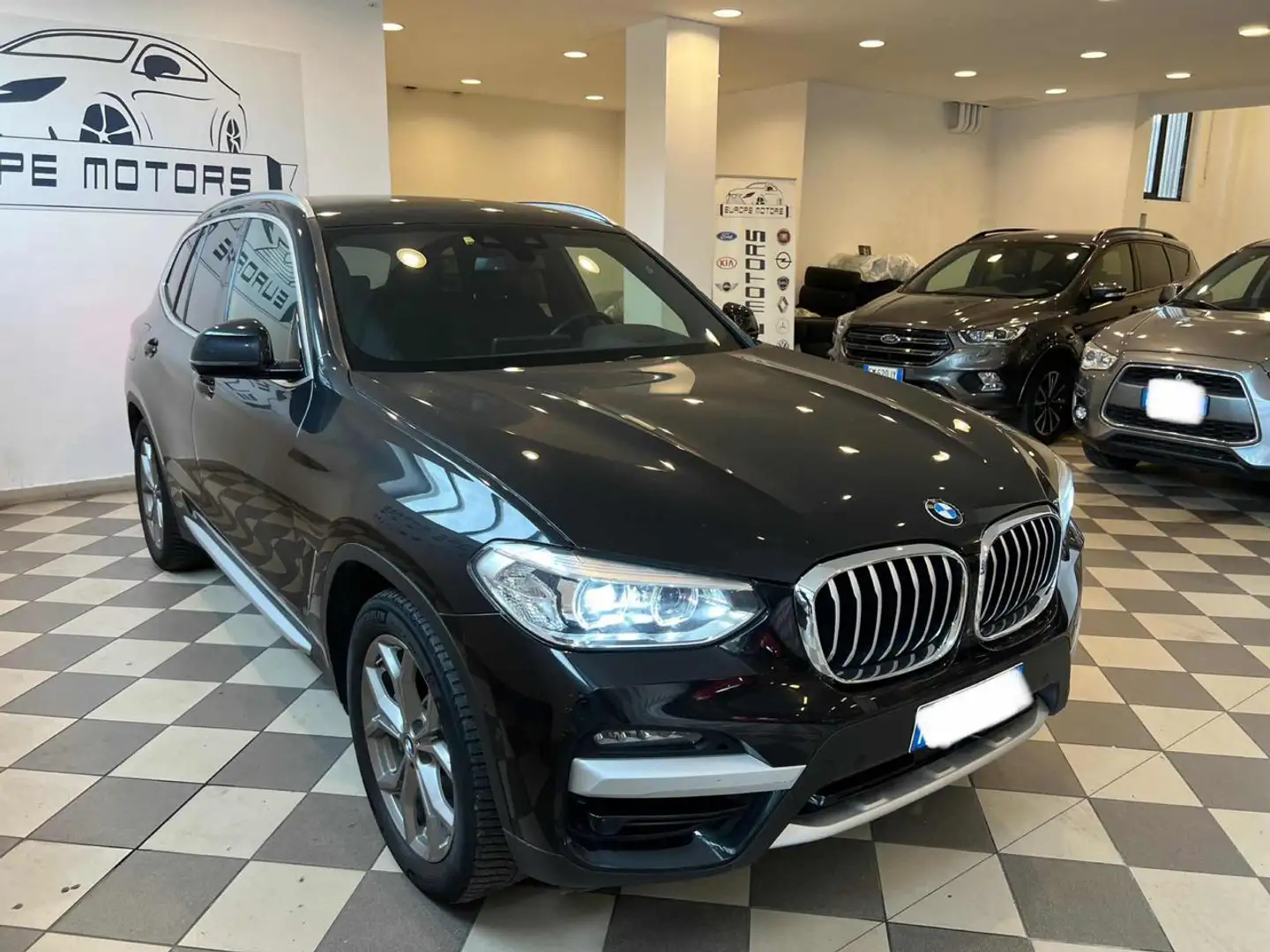 BMW X3 xDrive30e xLine Noir - 2