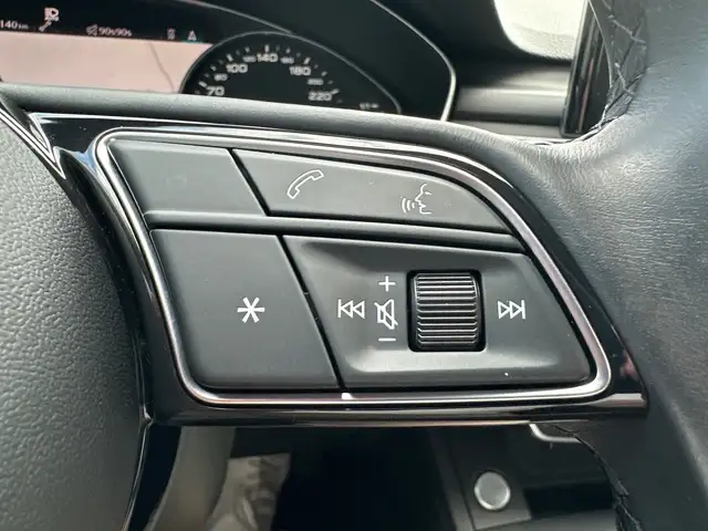 Audi A4 view 15