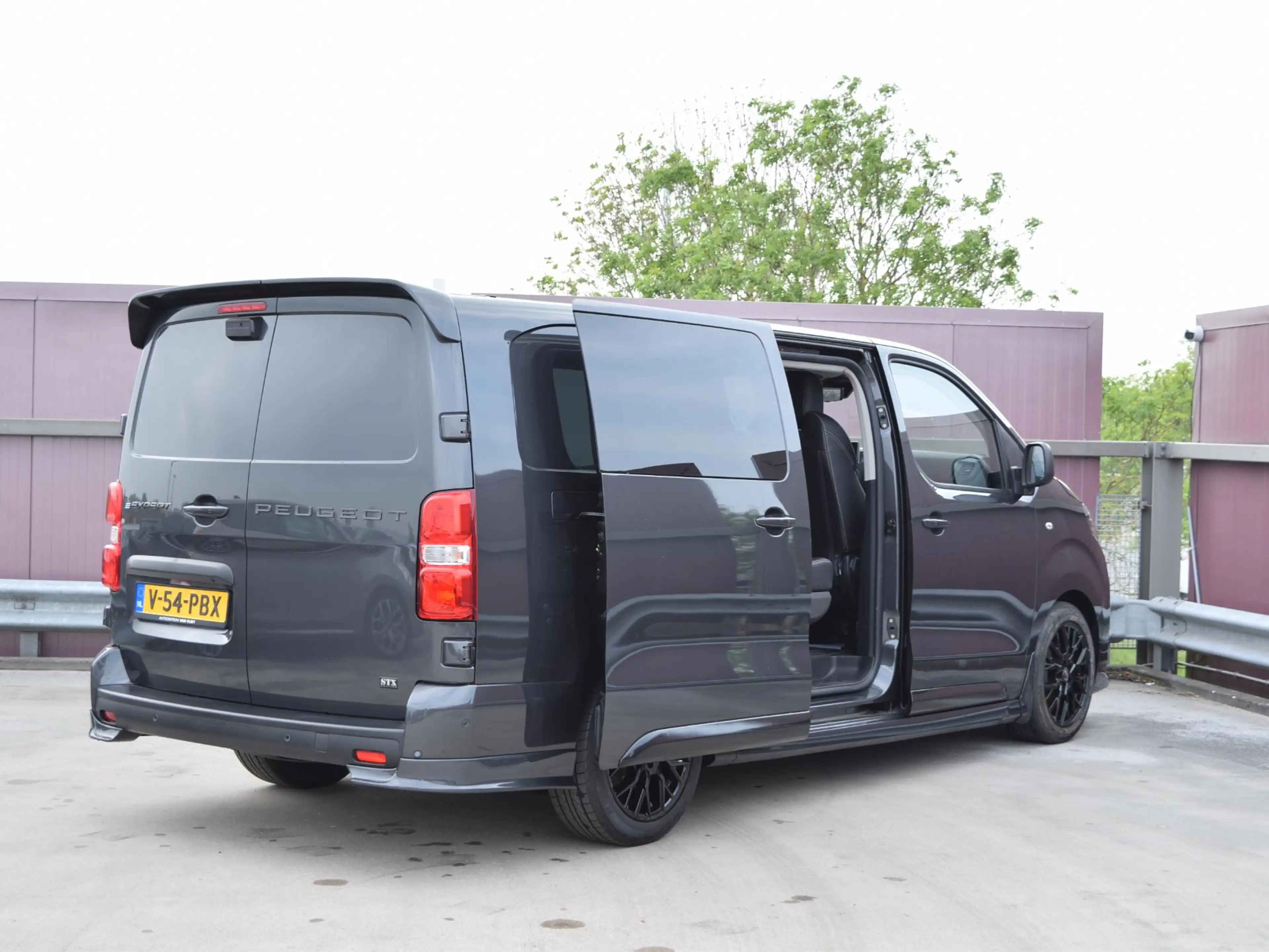 Peugeot e-Expert Dubbele Cabine 75kWh | STX Sport | Lederen bekledi — photo 5