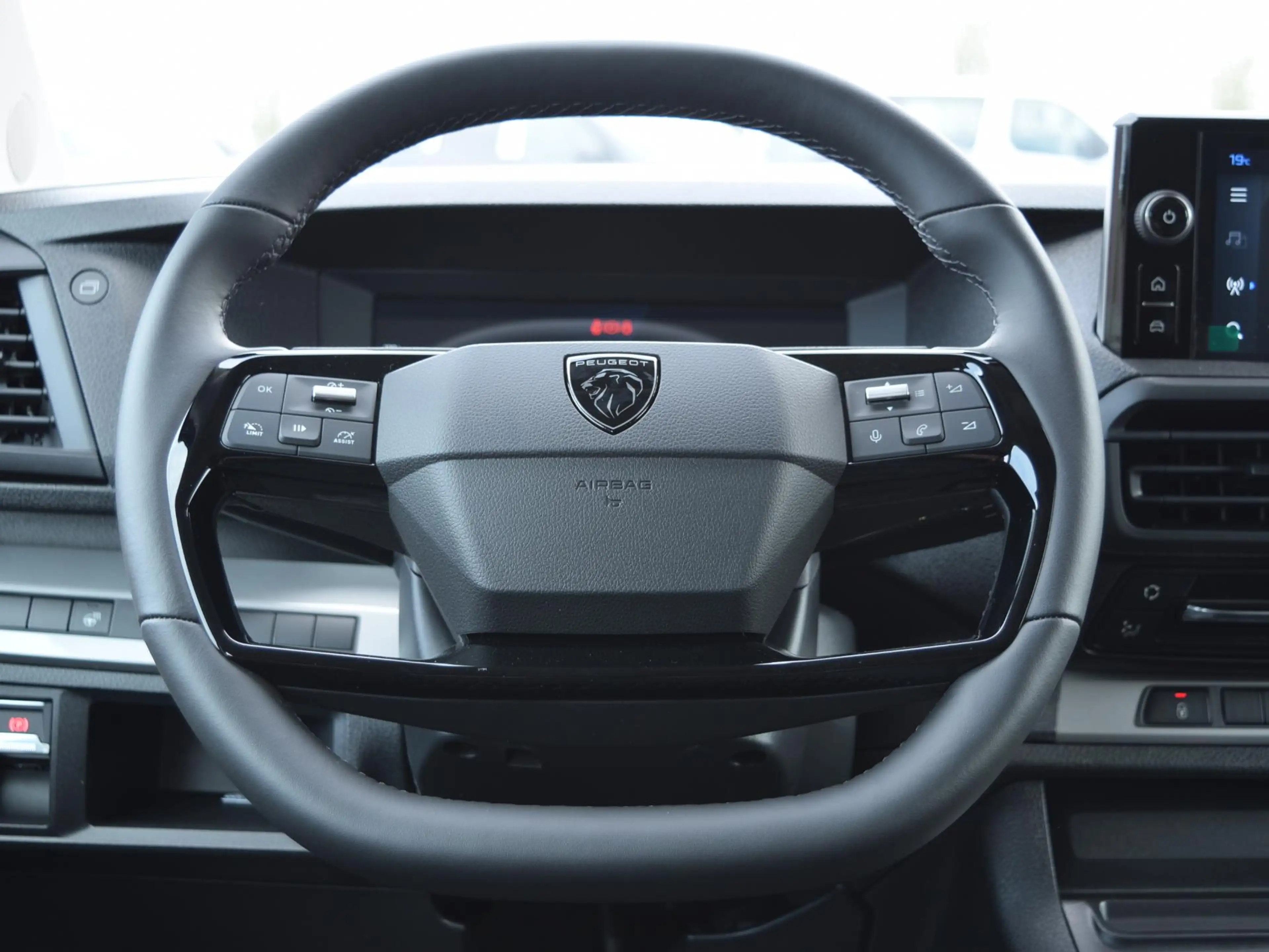 Peugeot e-Expert Dubbele Cabine 75kWh | STX Sport | Lederen bekledi — photo 11