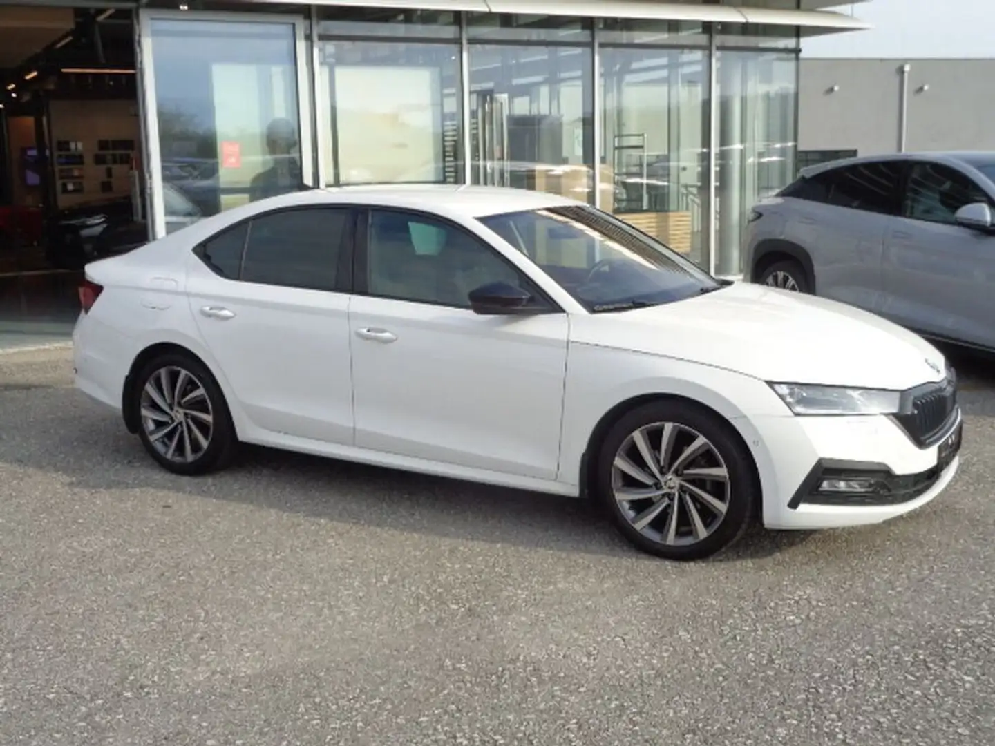 Skoda Octavia 1,5 TSi Style *HEAD up *Kamera Weiß - 2