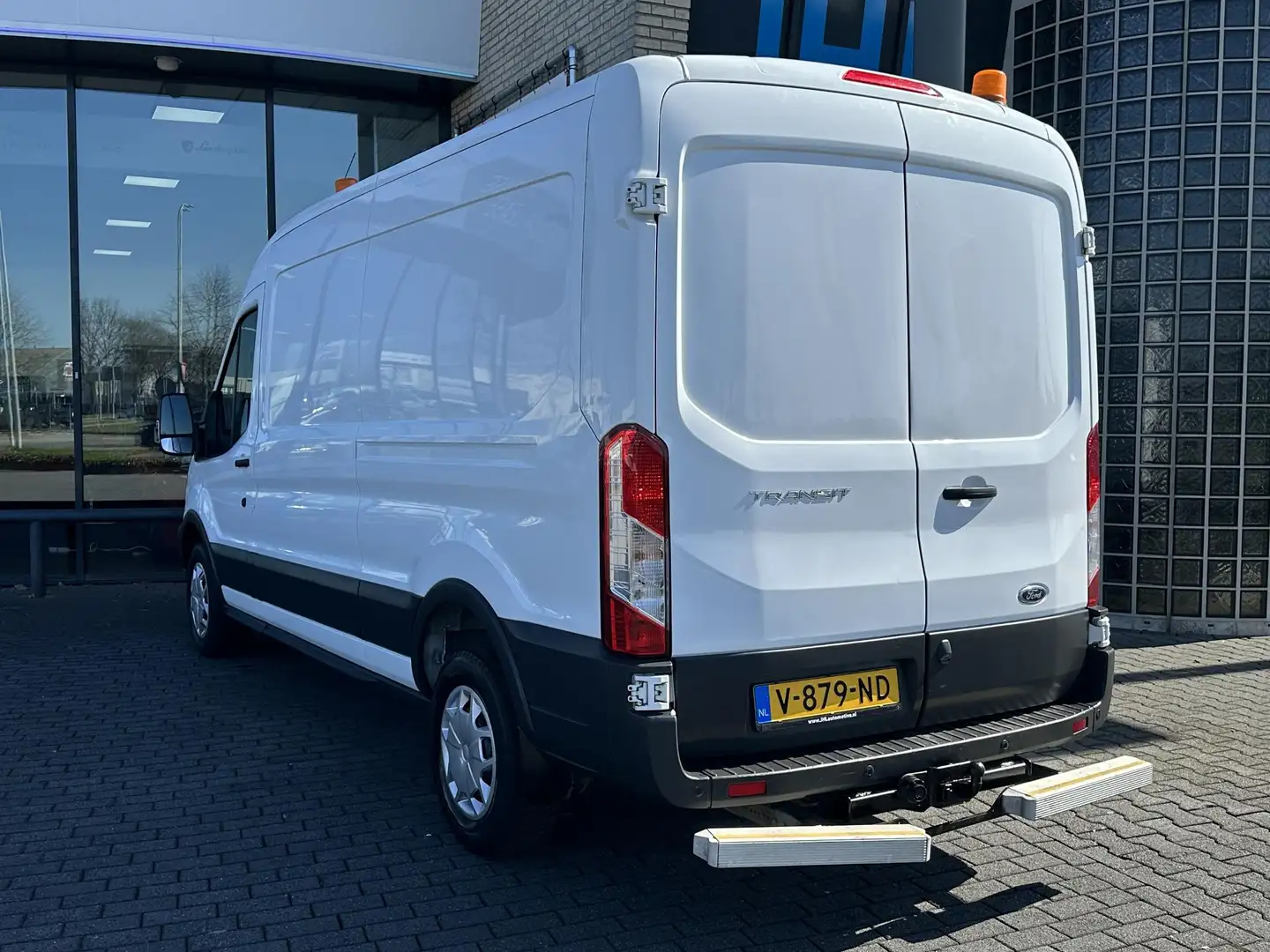 Ford Transit 350 2.0 TDCI L3H2*A/C*NAVI*HAAK*CRUISE*CAMERA* Wit - 2