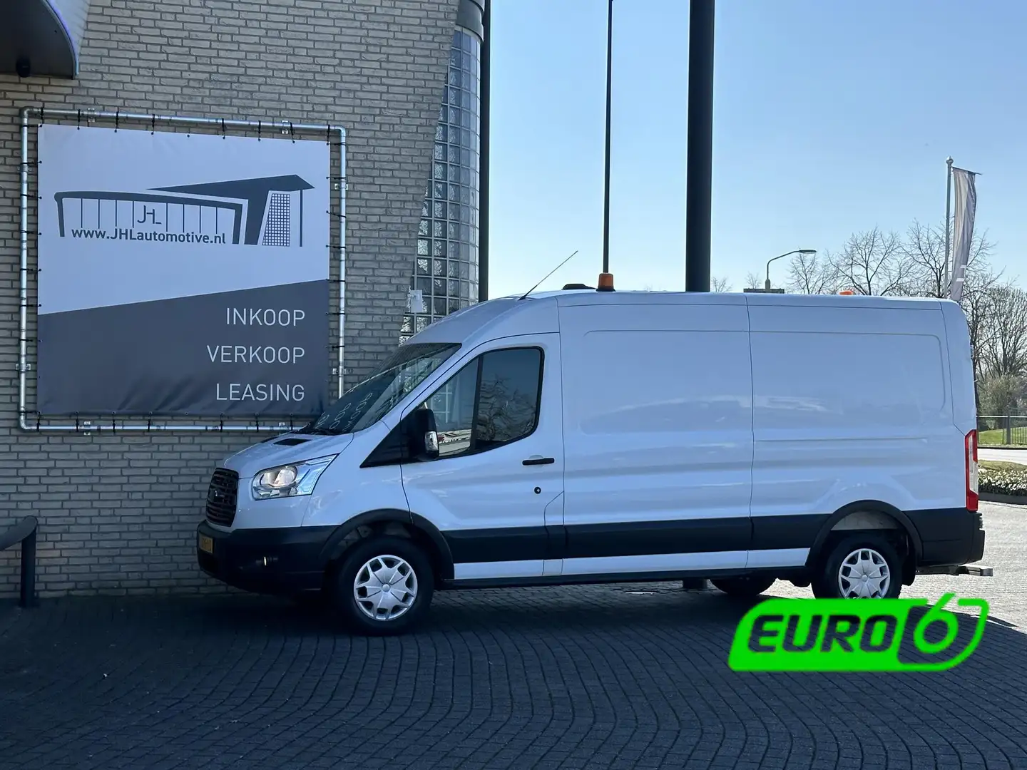 Ford Transit 350 2.0 TDCI L3H2*A/C*NAVI*HAAK*CRUISE*CAMERA* Wit - 1