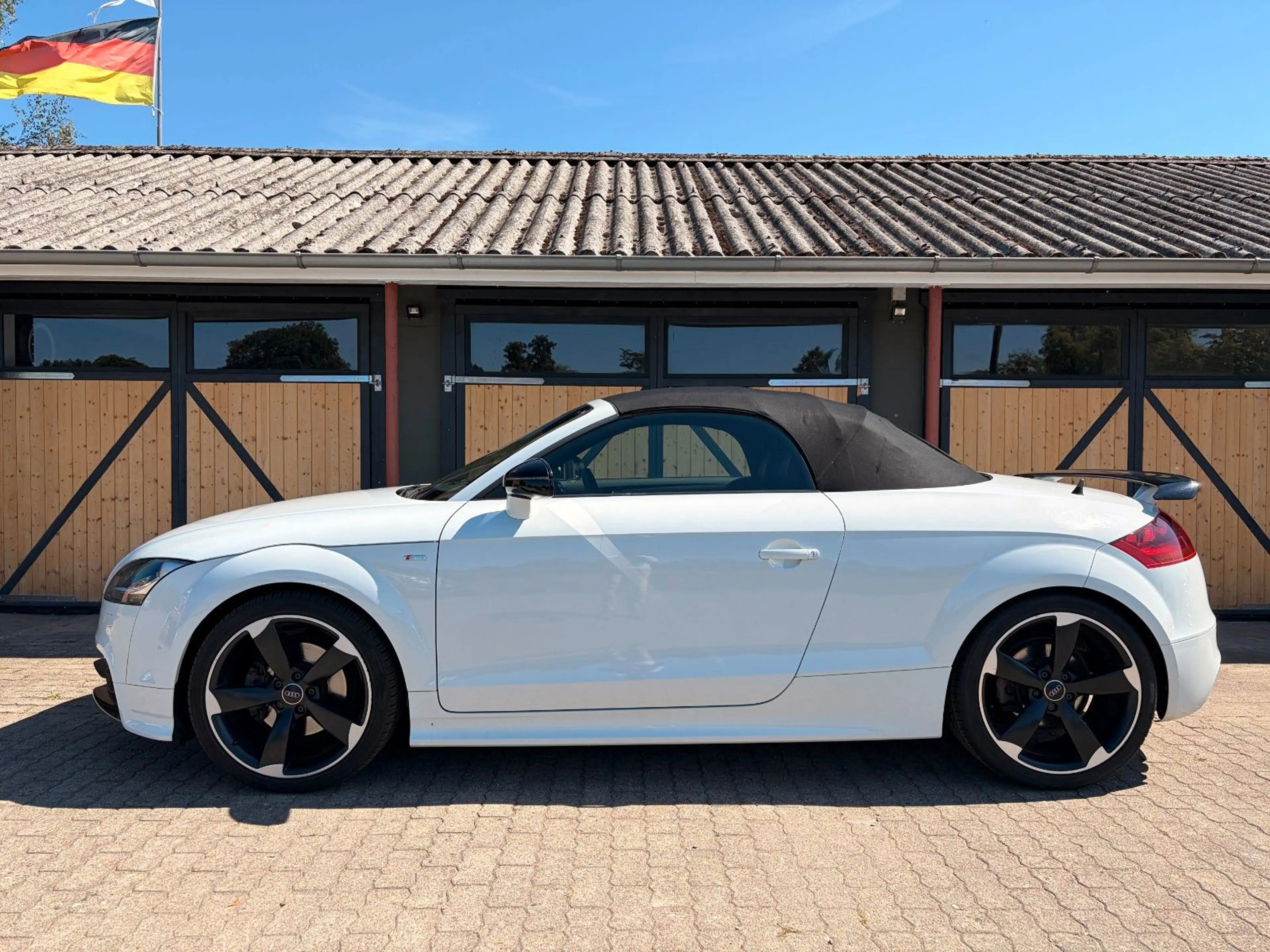 Audi TT Roadster 2.0 TFSI S-LINE/MMI/BOSE/MAGNETIC — photo 2