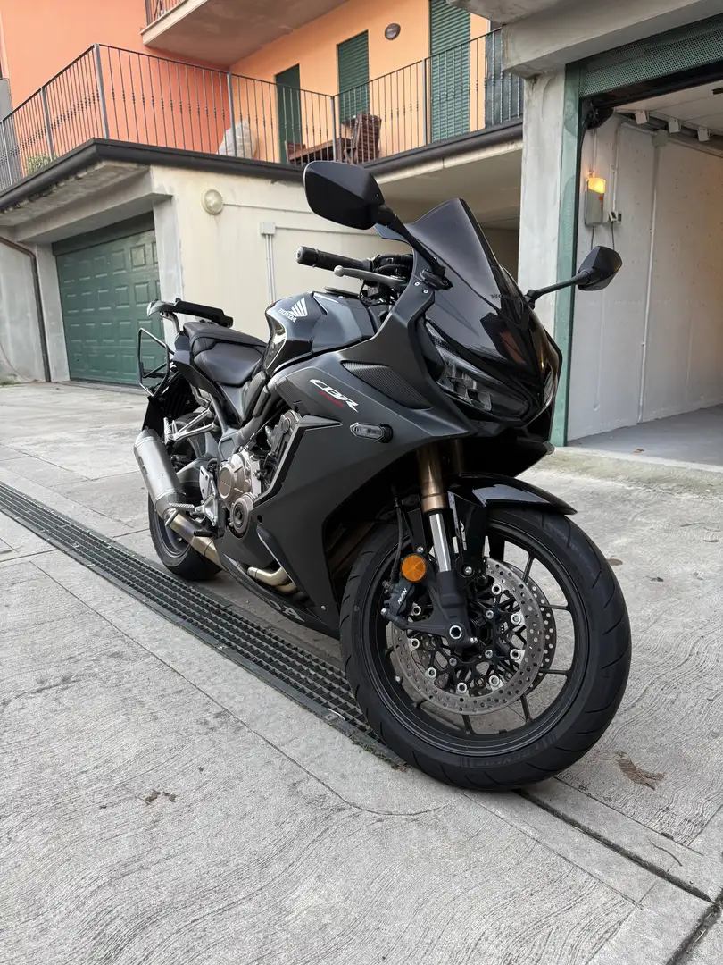Honda CBR 650 - 1