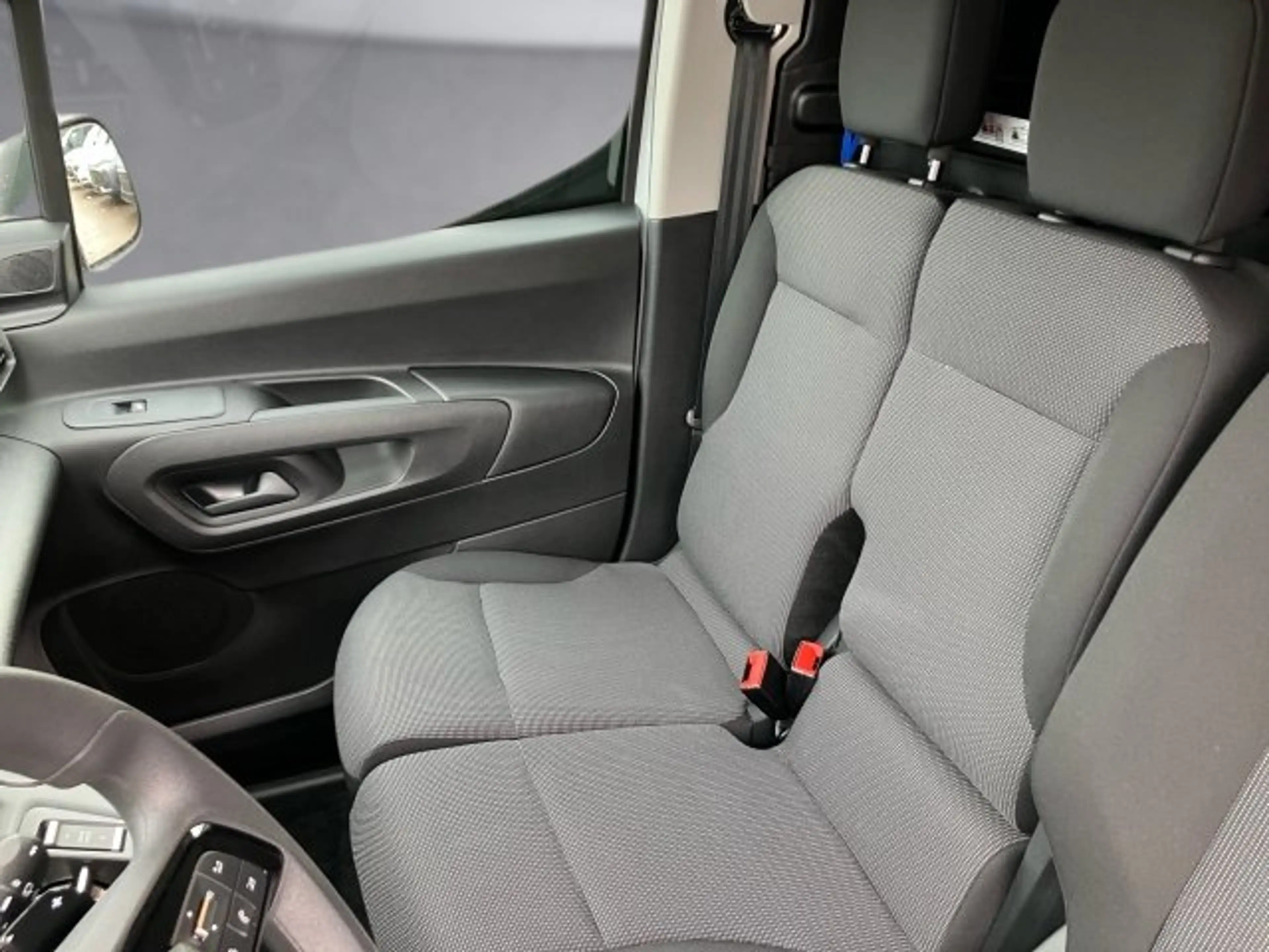 Fiat Doblo Serie 4 KW M erhöhte Nutzlast Diesel 130 AT — photo 12