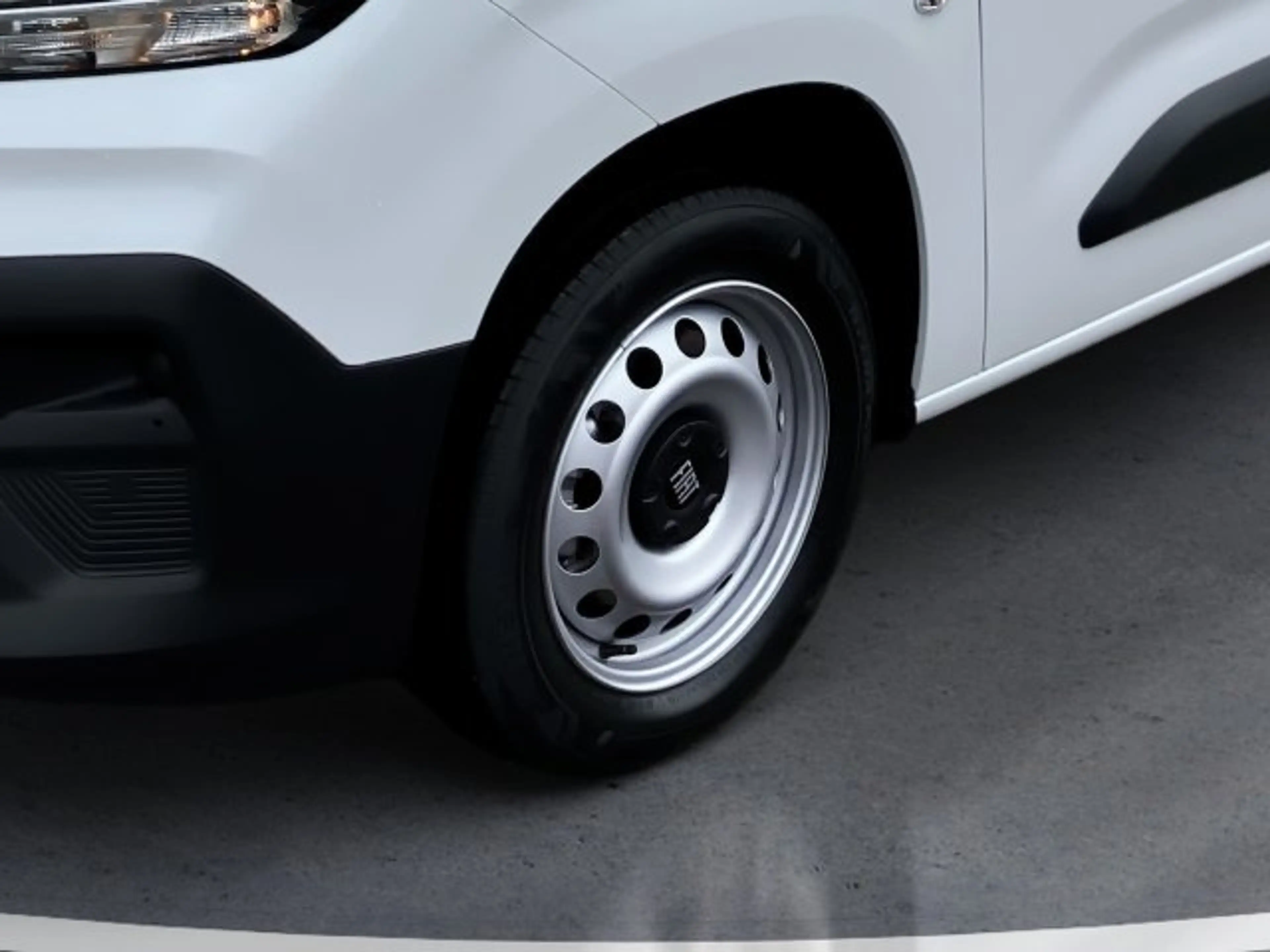 Fiat Doblo Serie 4 KW M erhöhte Nutzlast Diesel 130 AT — photo 8