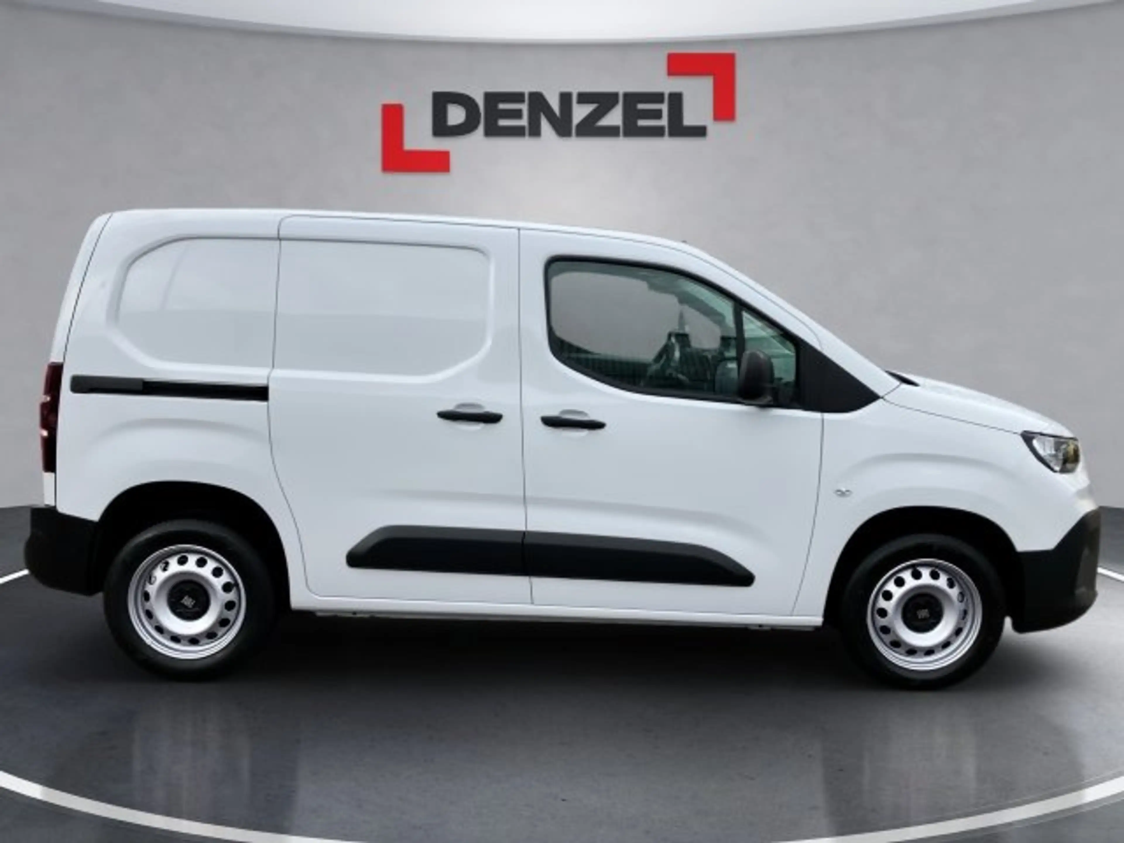 Fiat Doblo Serie 4 KW M erhöhte Nutzlast Diesel 130 AT — photo 5