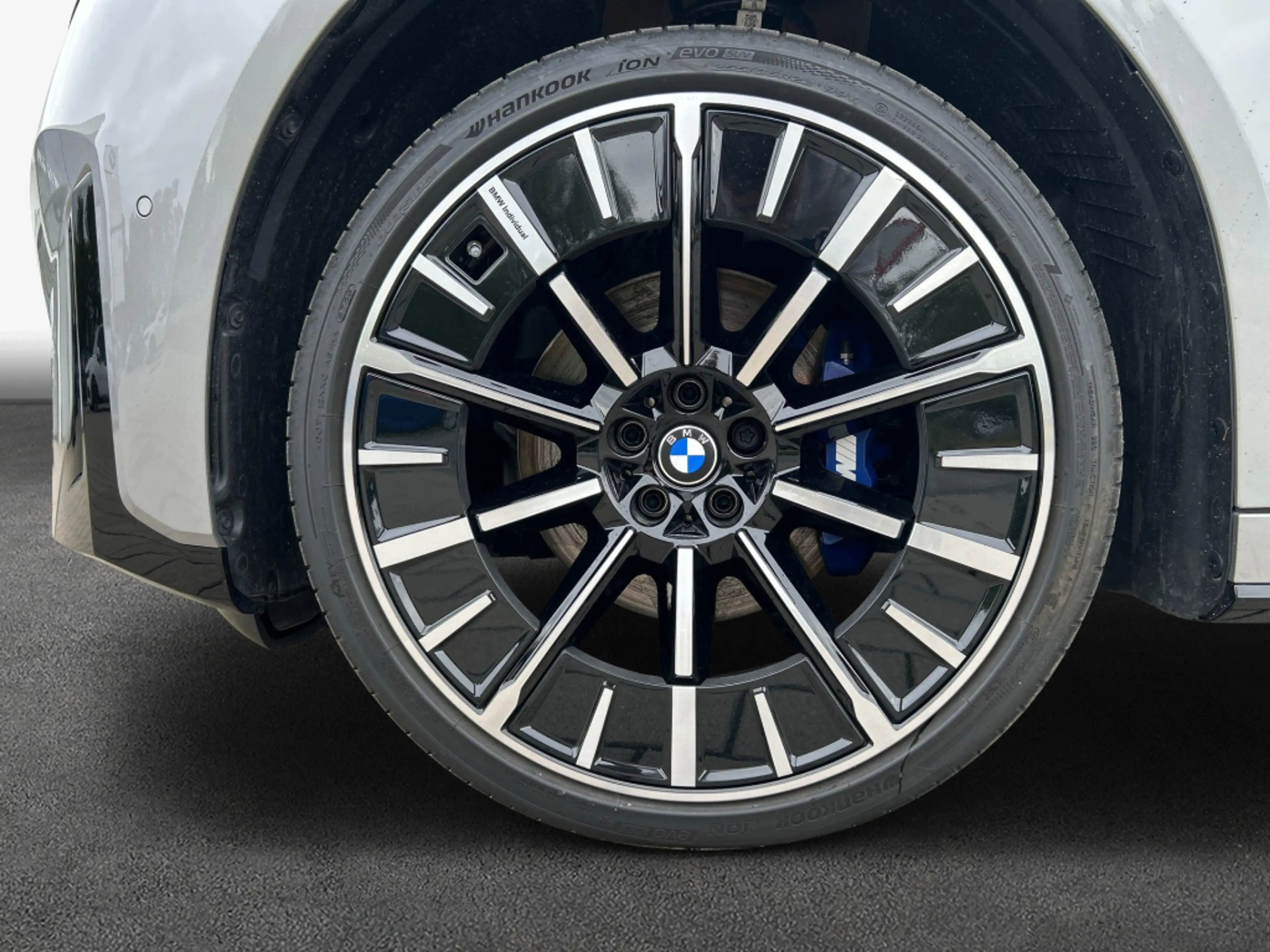 BMW iX3 50 xDrive LED* Pano* HiFi* Head-Up* — photo 9