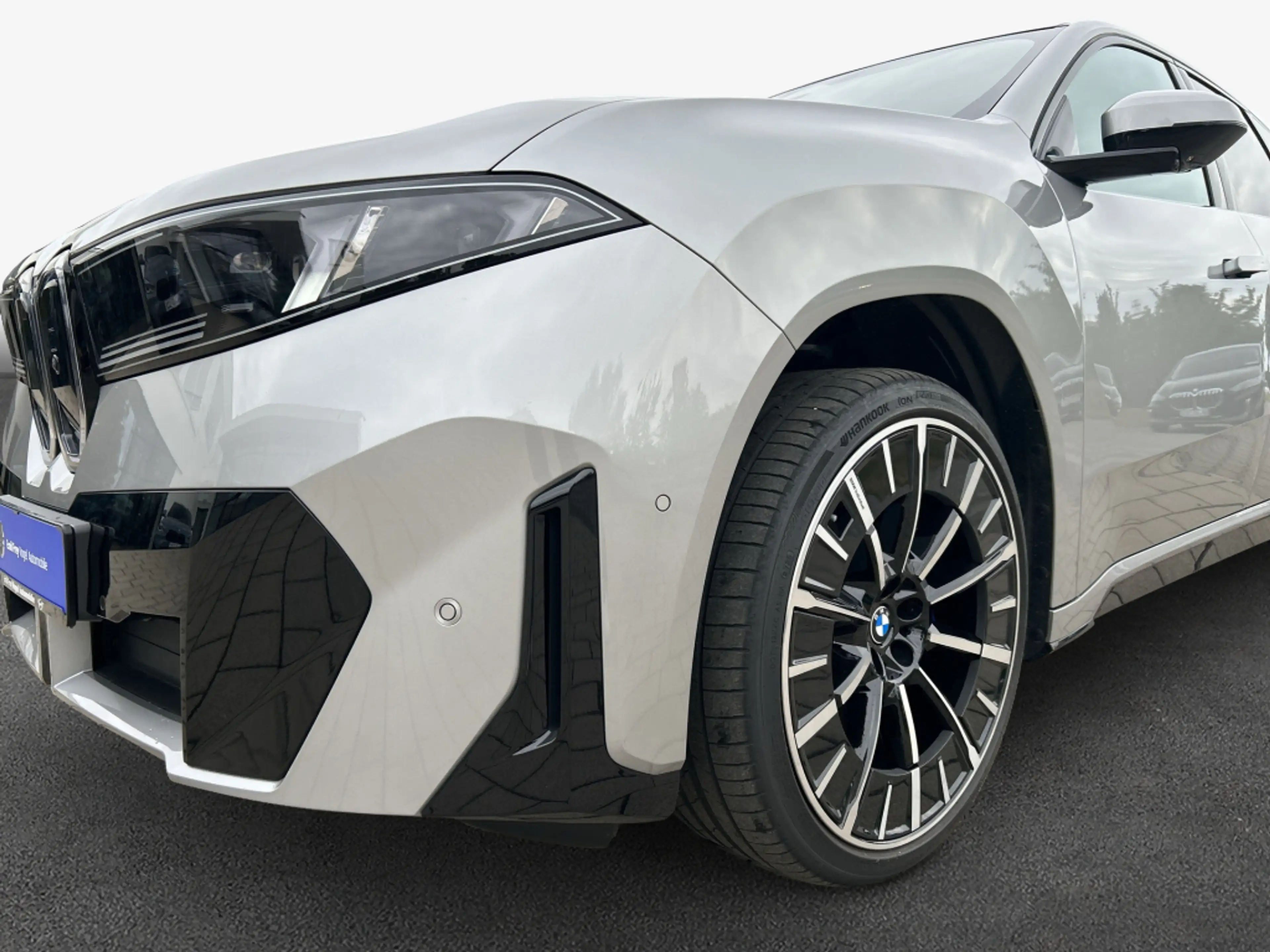 BMW iX3 50 xDrive LED* Pano* HiFi* Head-Up* — photo 8