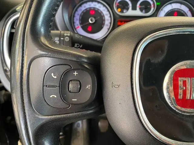 Fiat 500l view 12