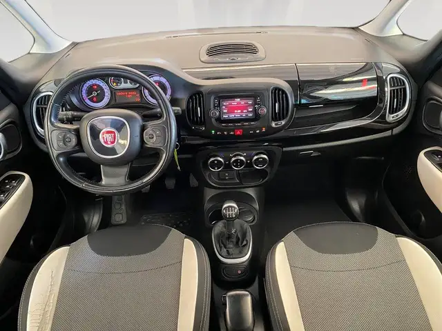 Fiat 500l view 5