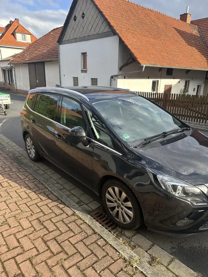 Opel Zafira Tourer