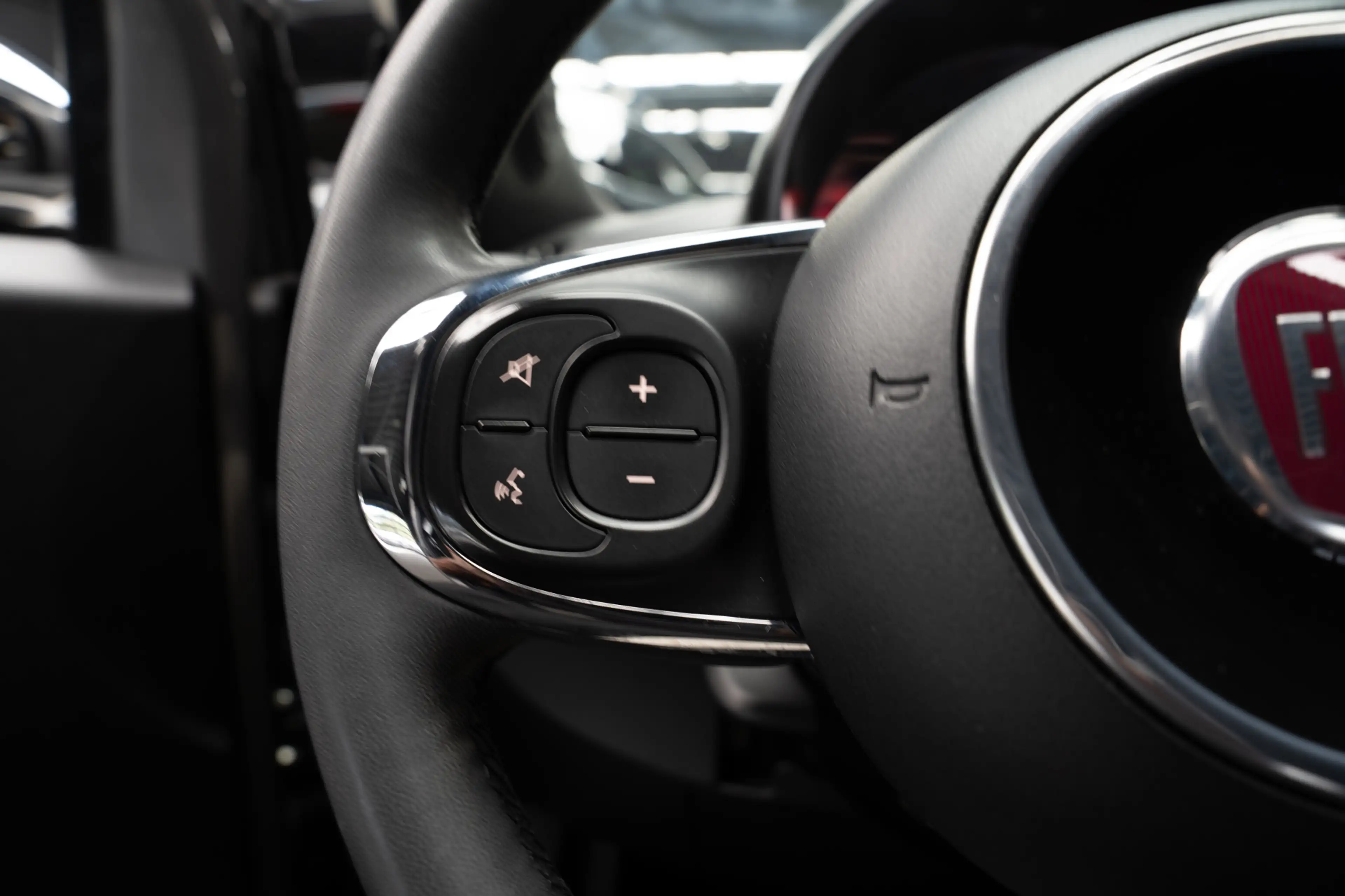 Fiat 500C 1.0 Hybrid Dolcevita Navi Leer Cruise PDC Carplay — photo 20