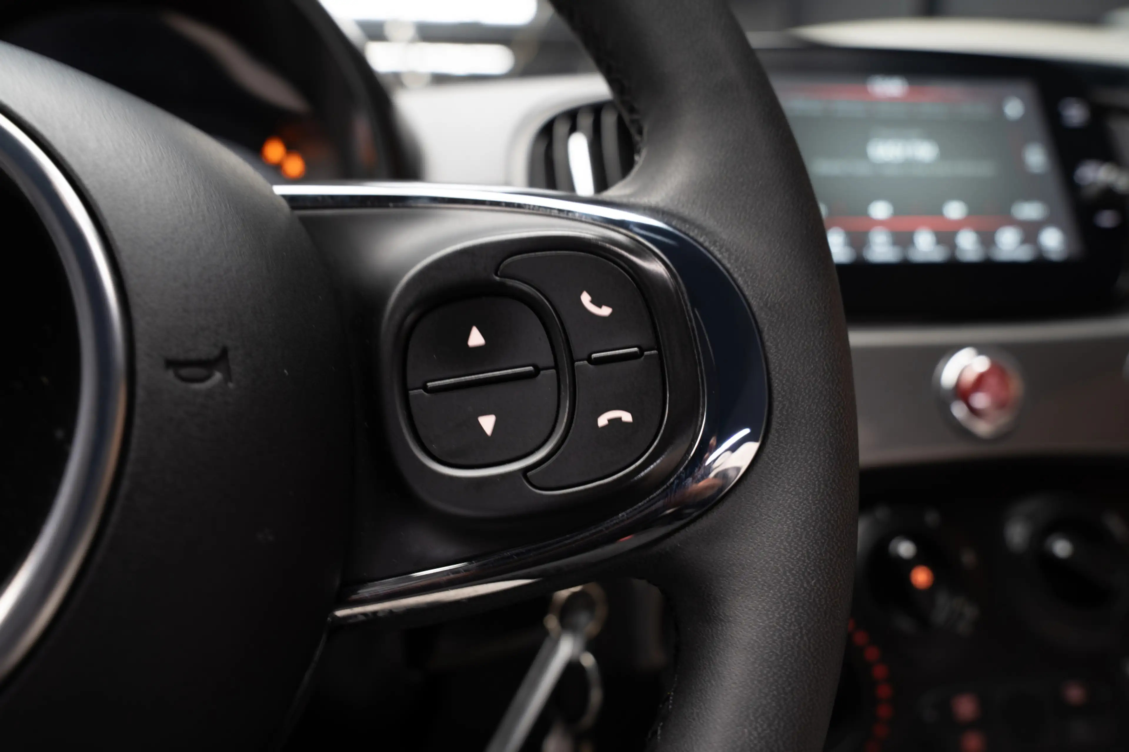 Fiat 500C 1.0 Hybrid Dolcevita Navi Leer Cruise PDC Carplay — photo 21