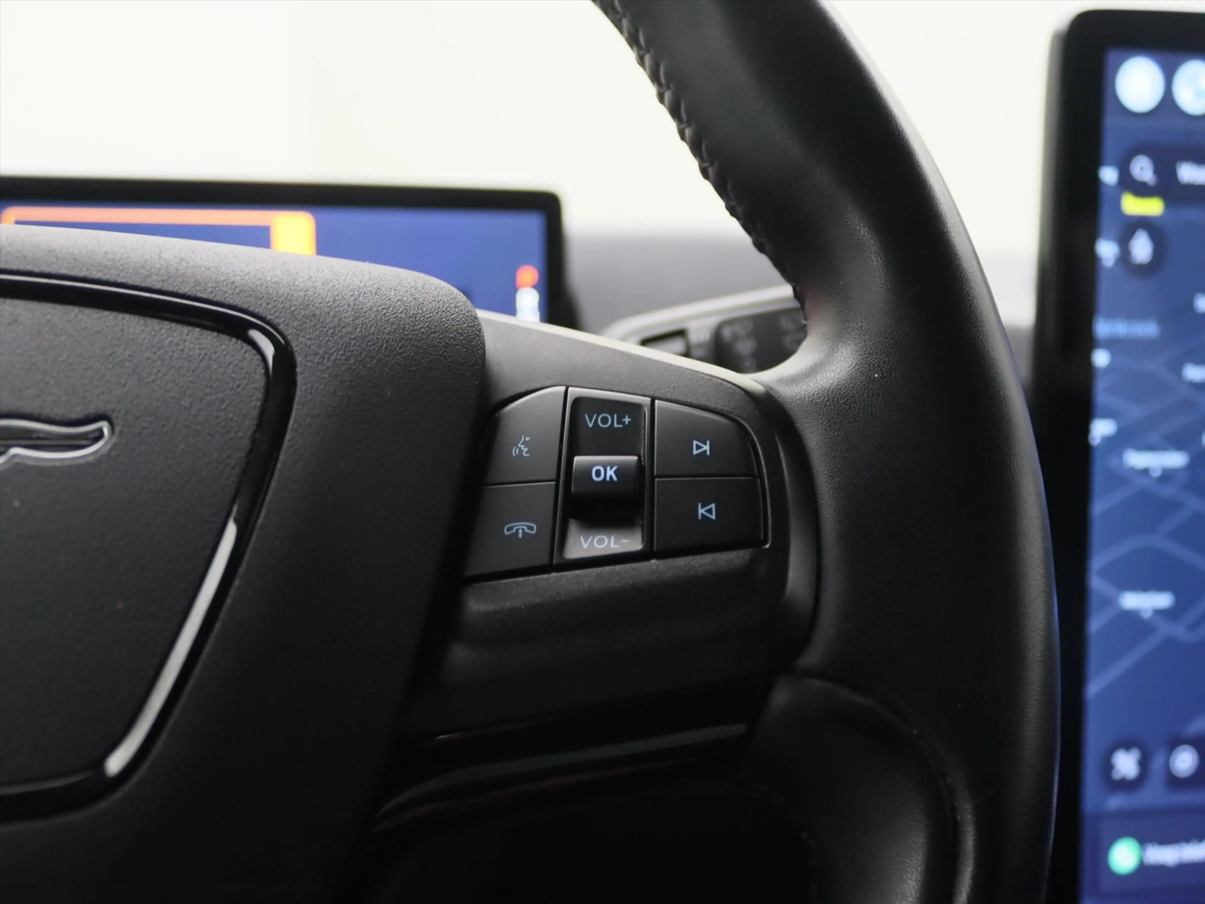Ford Mustang Mach-E 75kWh 258pk RWD 94% SoH [ LEDER+CARPLAY+STOEL/STUU — photo 21