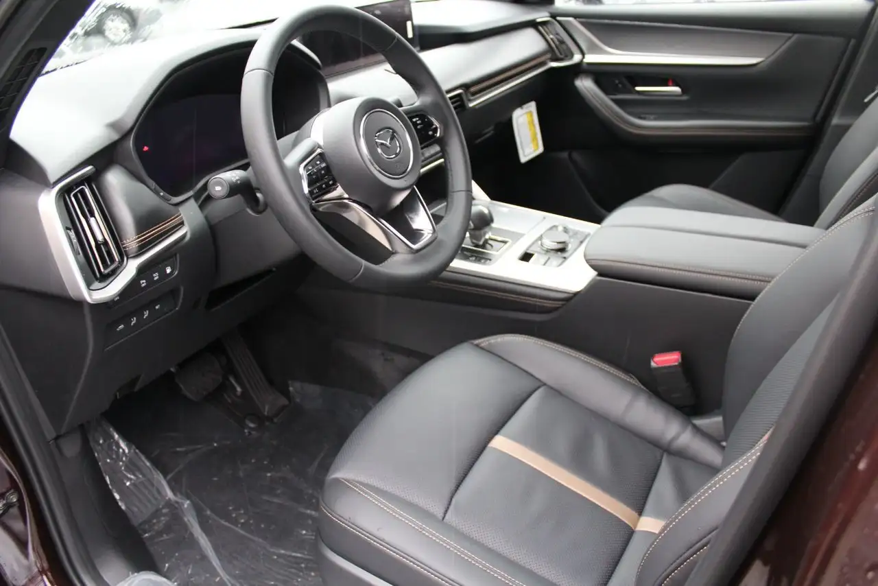 Mazda CX-90 PHEV снимка Mazda CX-90 PHEV