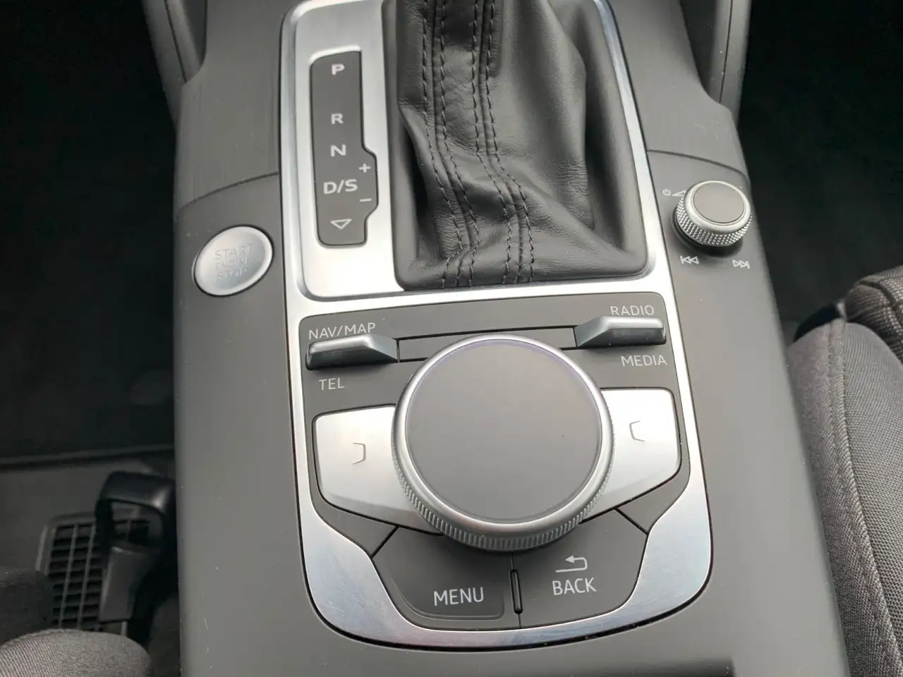 Audi A3 Sportback 35TDI S-Line LED+PANO+B&O+AHK+ROTOR, миниатюра 16