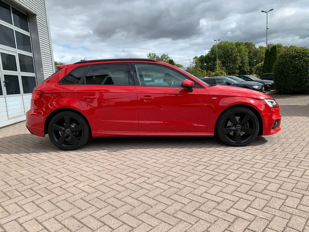 Audi A3 Sportback 35TDI S-Line LED+PANO+B&O+AHK+ROTOR, миниатюра 4