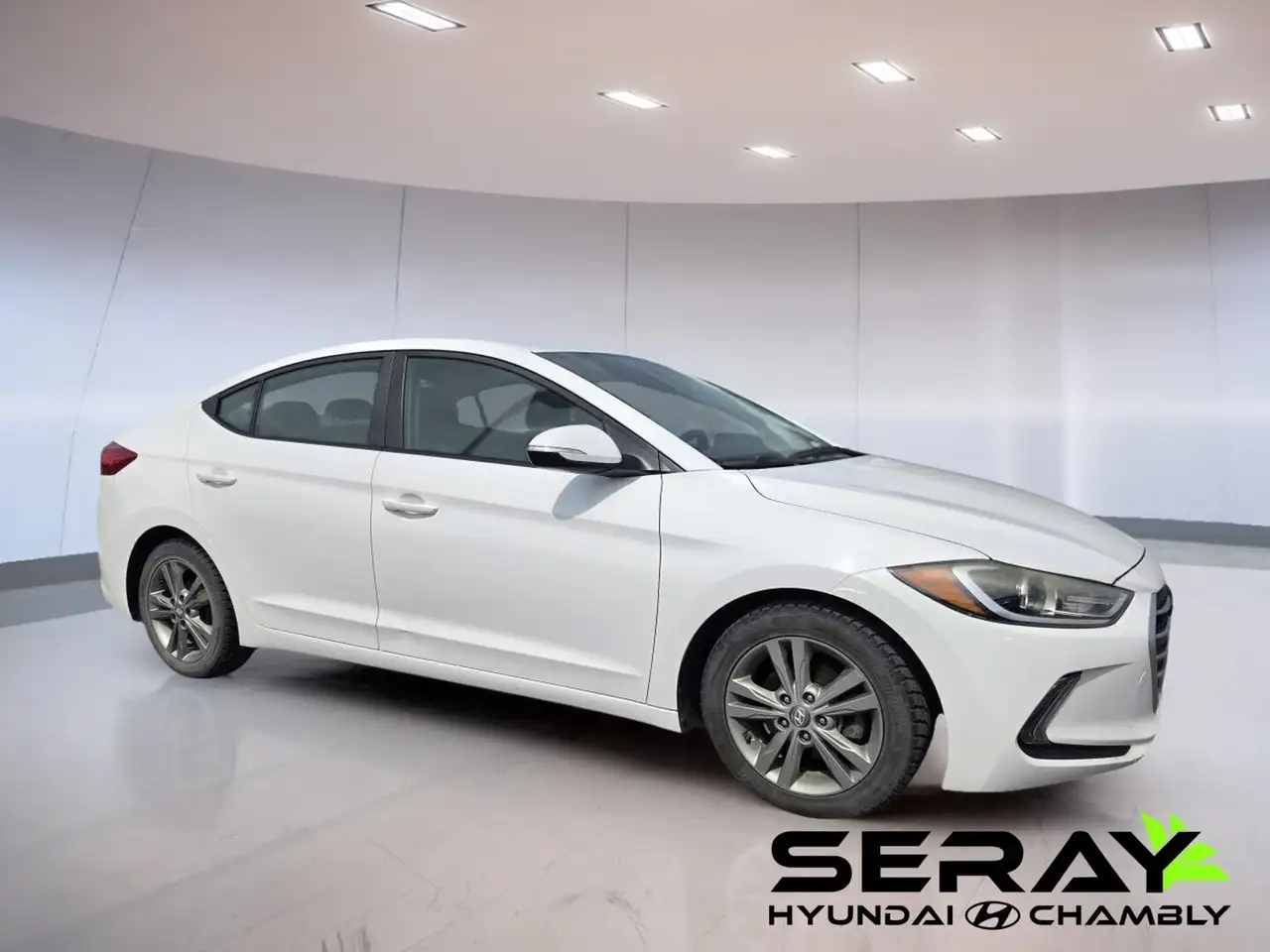 Hyundai ELANTRA снимка Hyundai ELANTRA