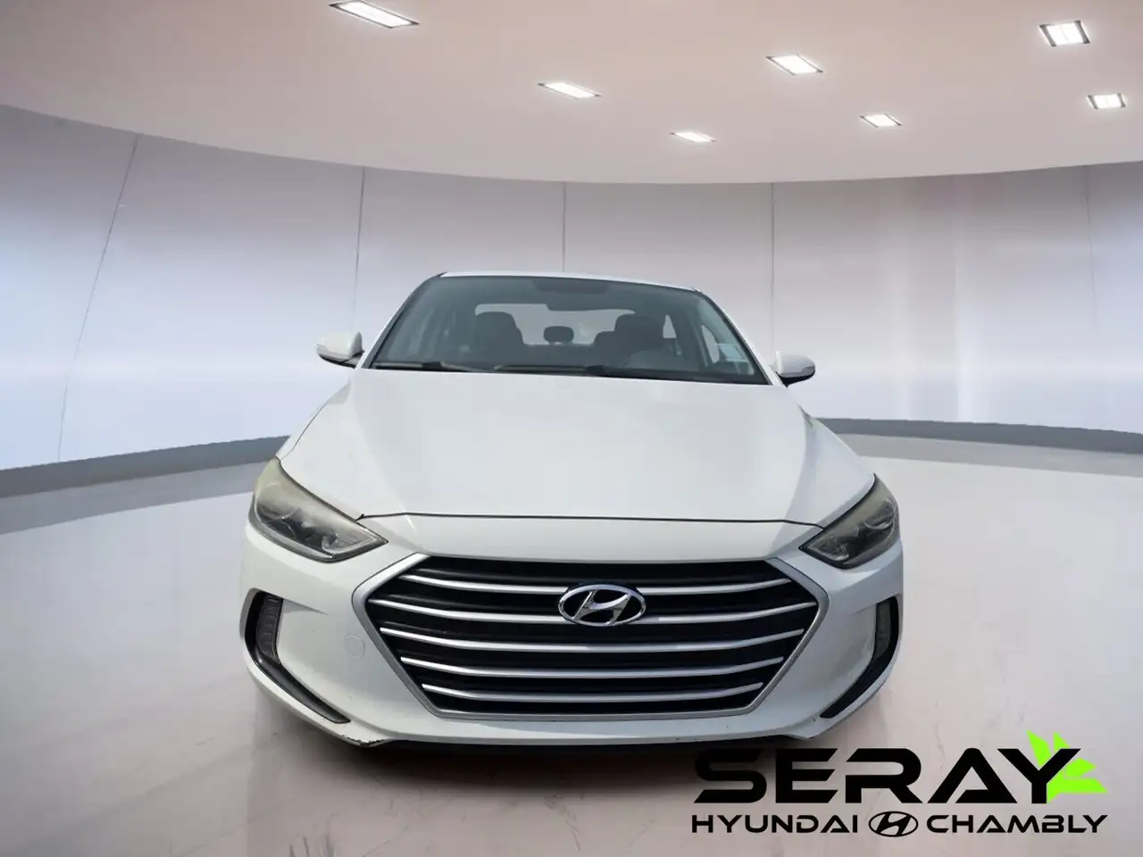 Hyundai ELANTRA снимка Hyundai ELANTRA