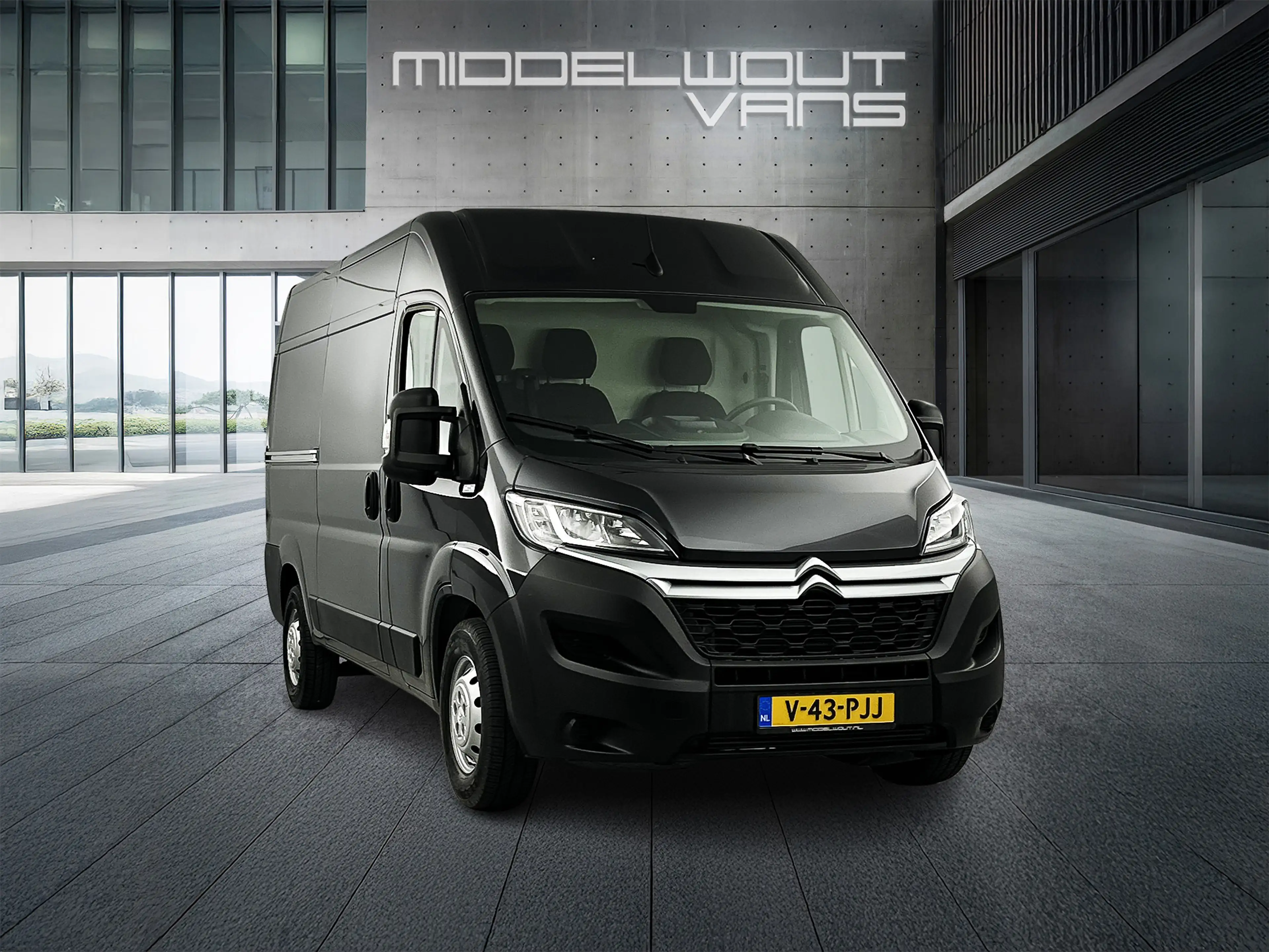 Citroen Jumper 35 2.2 BlueHDi 165 L2H2 Heavy 3.000kg-trekgewicht — photo 3