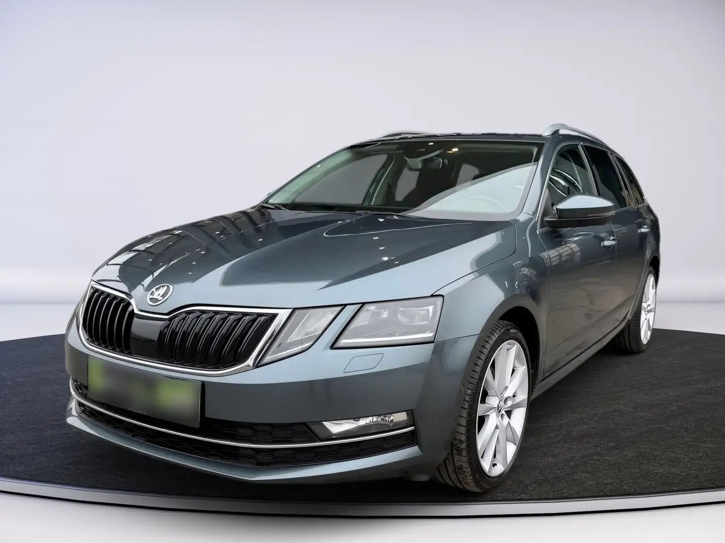 Skoda Octavia Combi 1.5 TSI Style Limited DSG Grau - 2